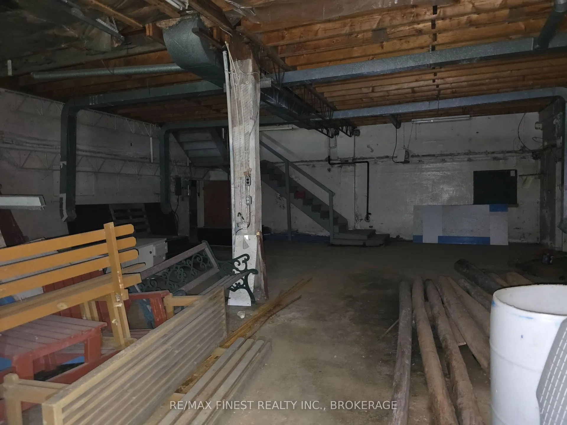Photo 35 of 1455 Mountain Grove Road, Frontenac, Frontenac Centre — HOMEH
