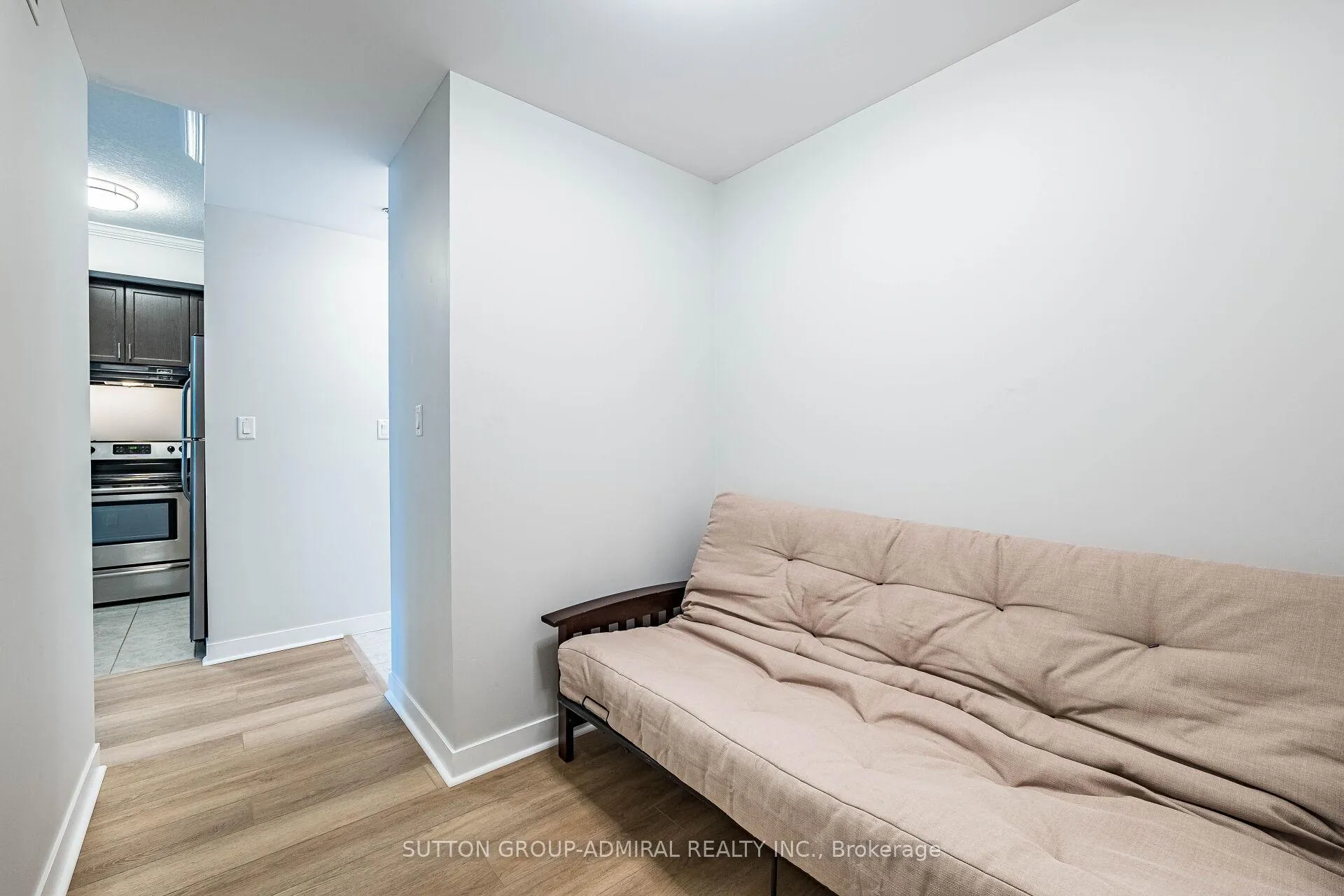 Photo 9 of Unit 104, 5317 Upper Middle Road, Burlington, Orchard — HOMEH
