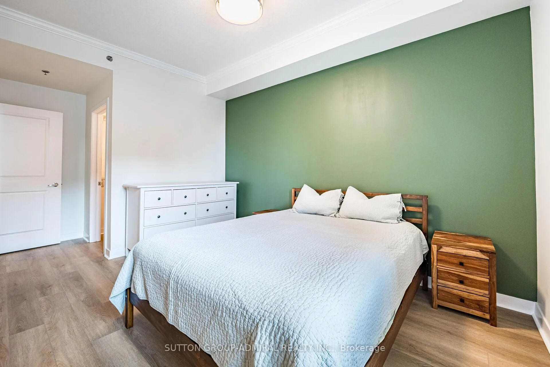 Photo 27 of Unit 104, 5317 Upper Middle Road, Burlington, Orchard — HOMEH