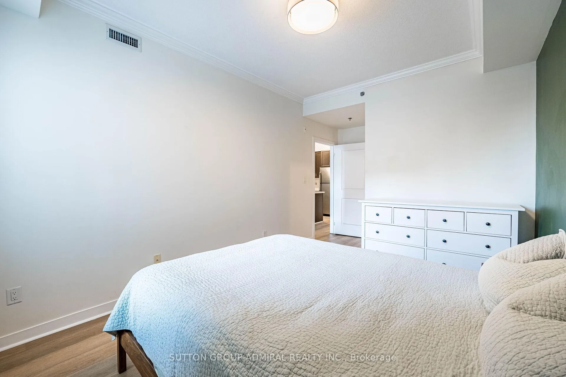 Photo 28 of Unit 104, 5317 Upper Middle Road, Burlington, Orchard — HOMEH