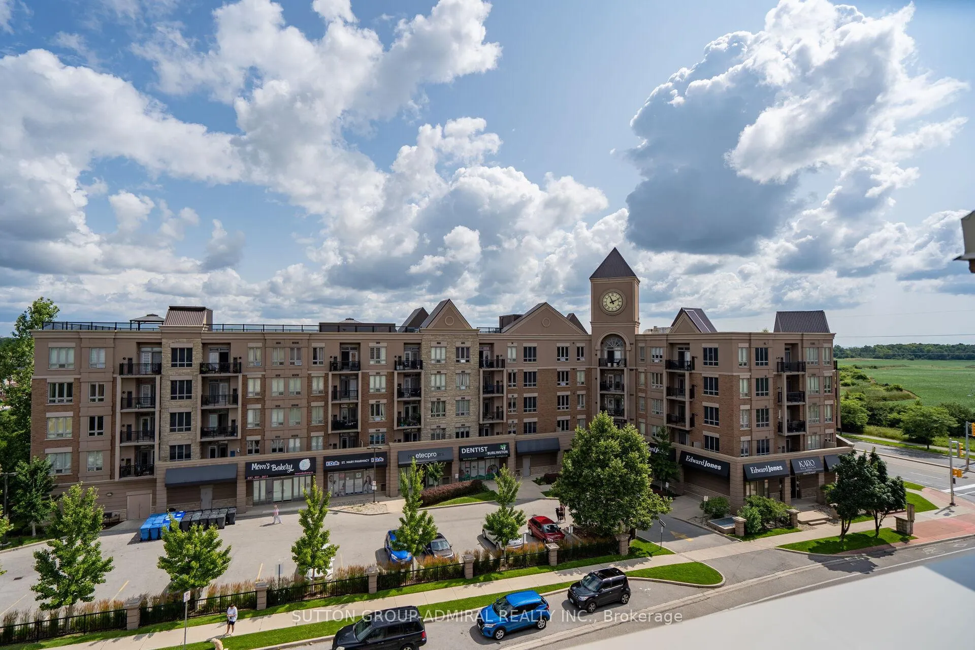 Photo 39 of Unit 104, 5317 Upper Middle Road, Burlington, Orchard — HOMEH