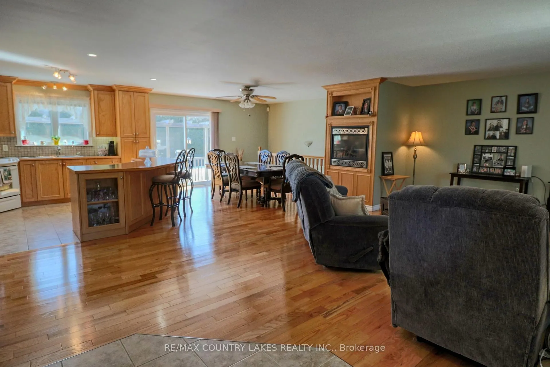 Photo 5 of B7 Howard Avenue, Brock, Rural Brock — HOMEH