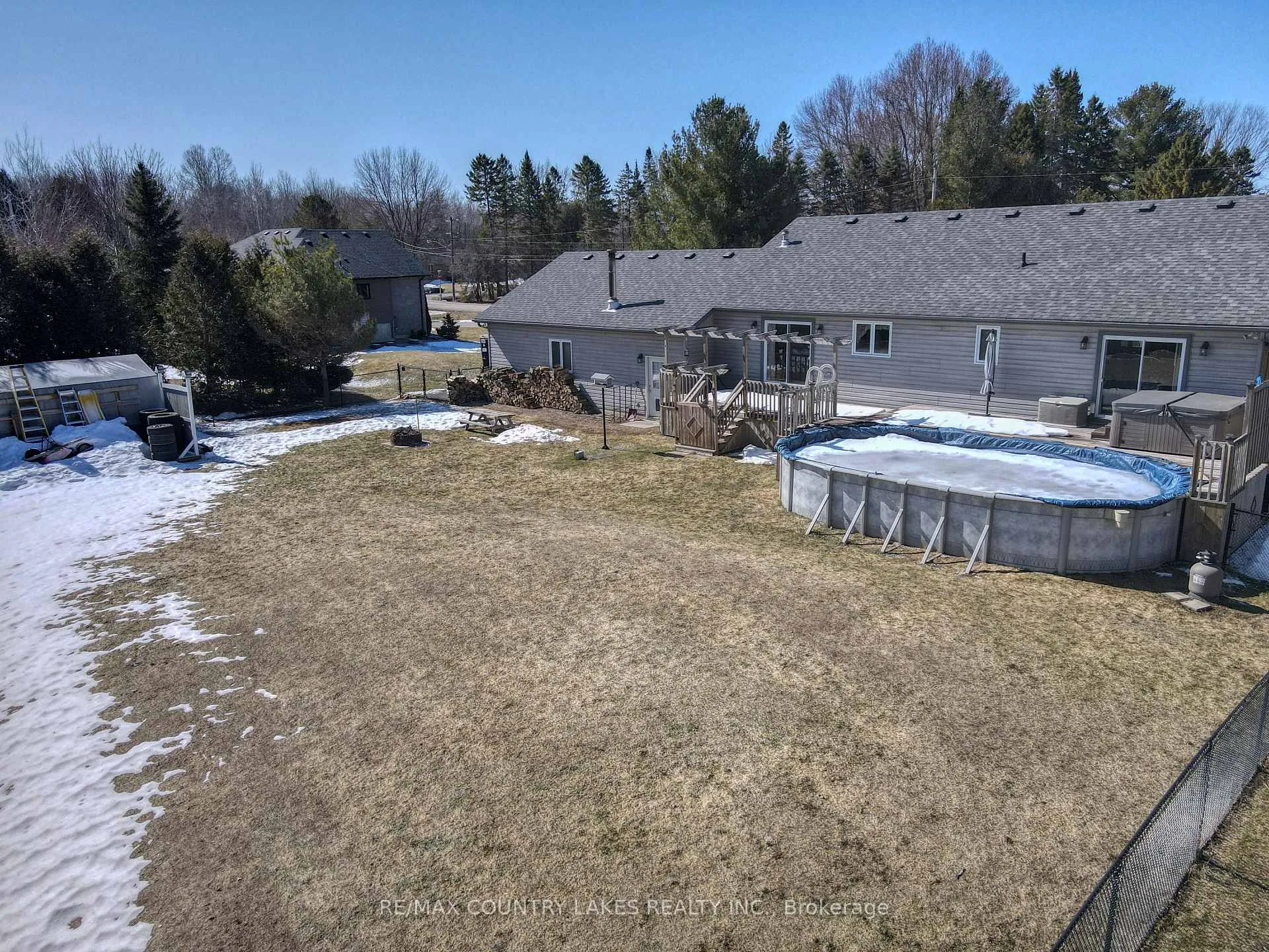 Photo 22 of B7 Howard Avenue, Brock, Rural Brock — HOMEH