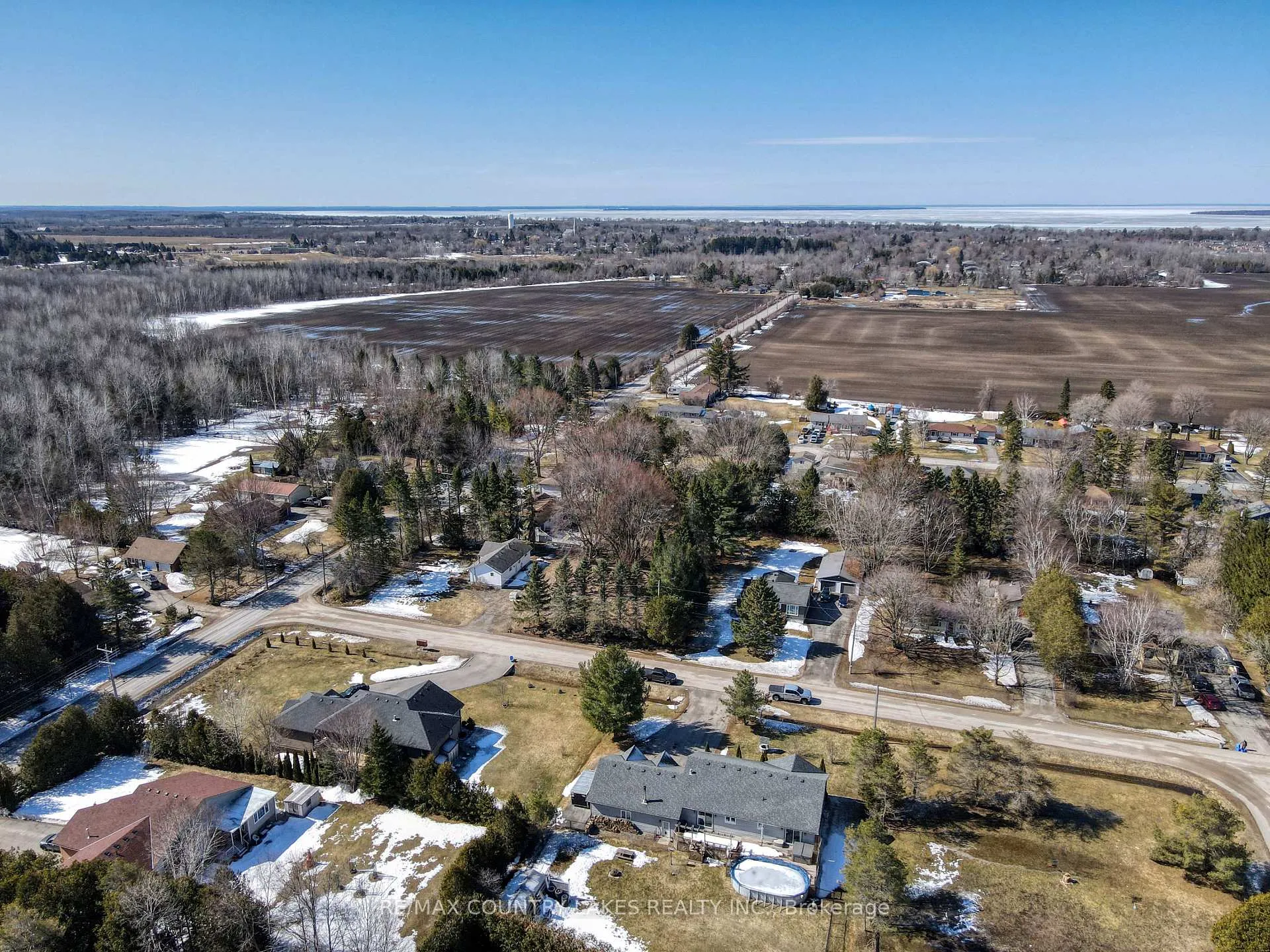 Photo 27 of B7 Howard Avenue, Brock, Rural Brock — HOMEH