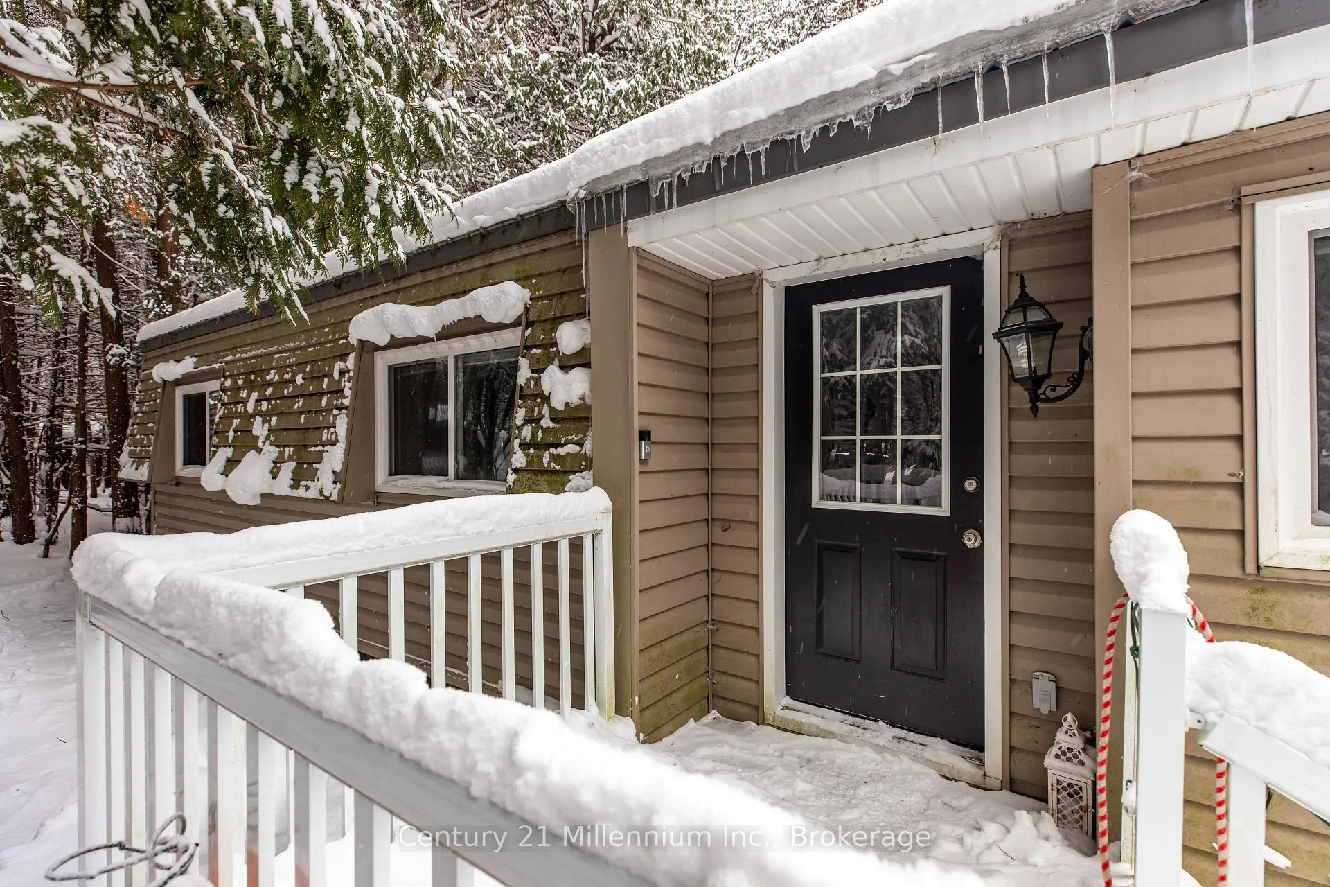 Photo 2 of 75 Albert Road, Kincardine — HOMEH