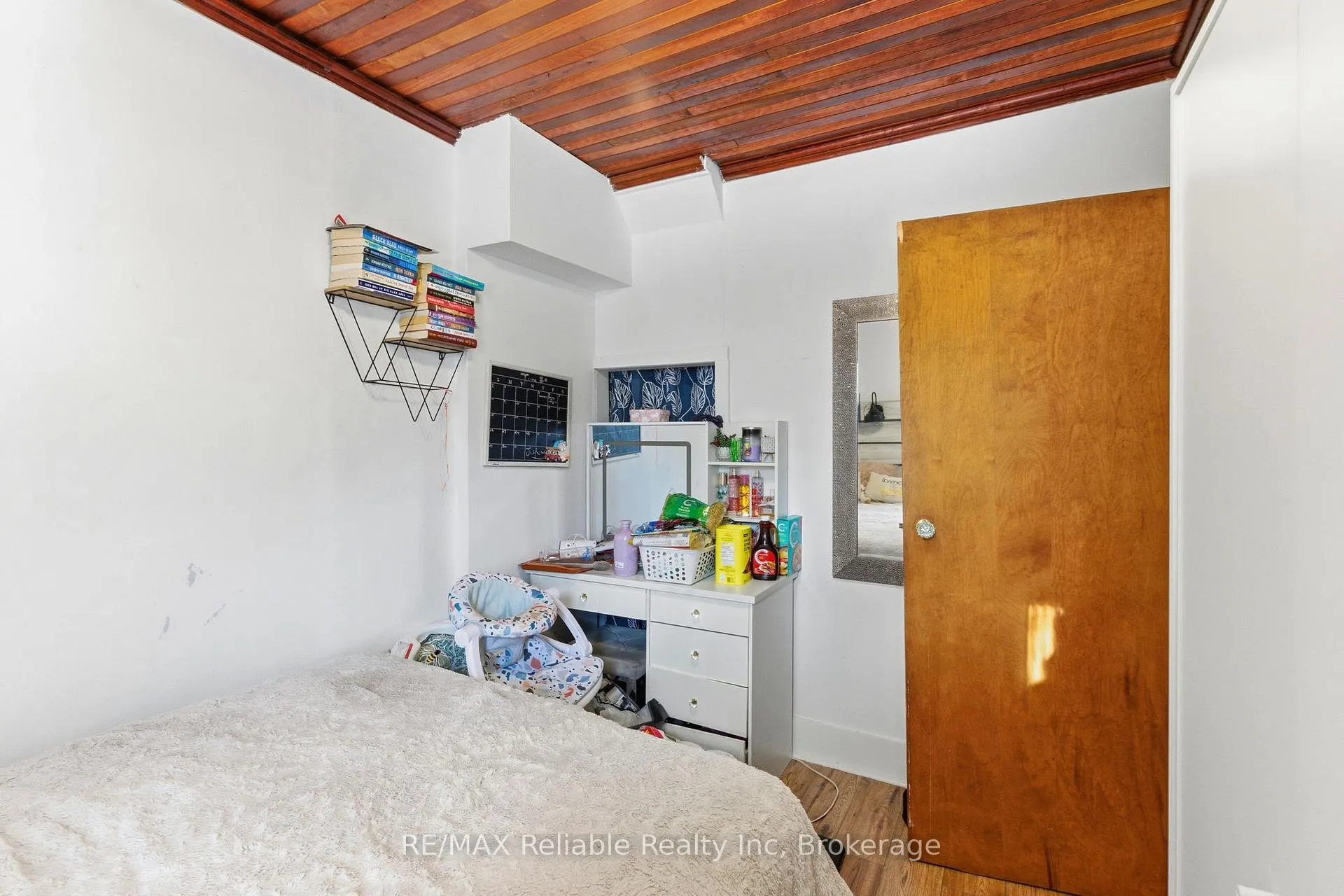 Photo 16 of 14 Catherine Street E, Bluewater, Bayfield — HOMEH