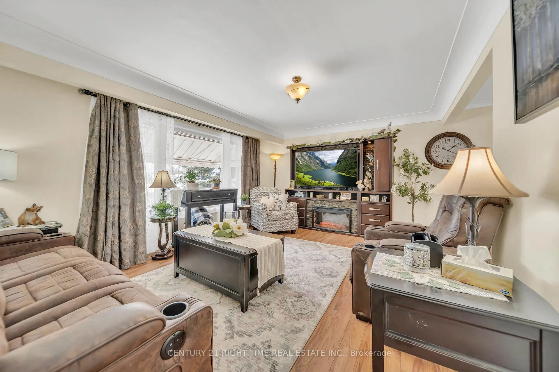 Photo 10 of 508 Greenfield Avenue, Kitchener — HOMEH