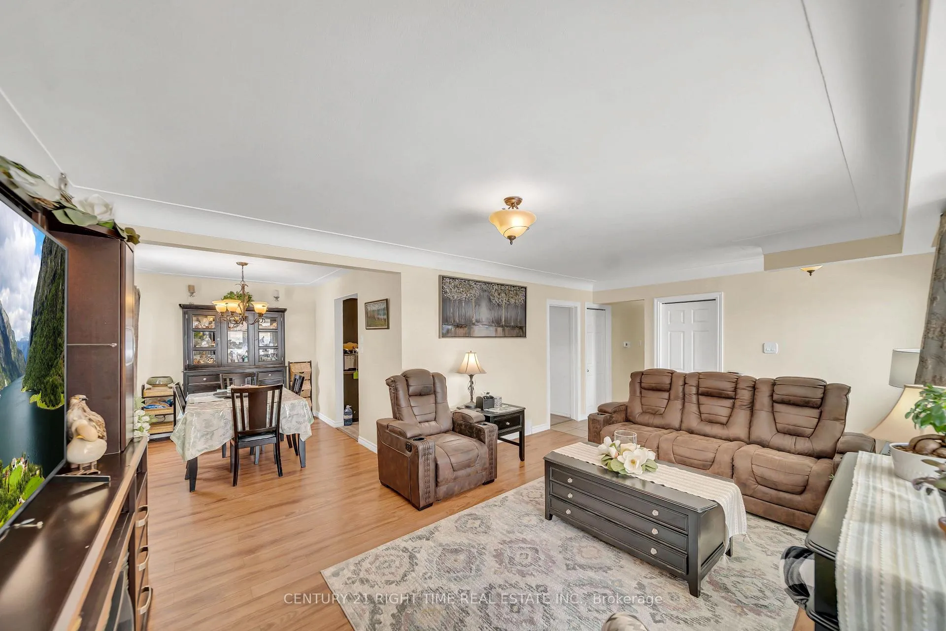 Photo 12 of 508 Greenfield Avenue, Kitchener — HOMEH
