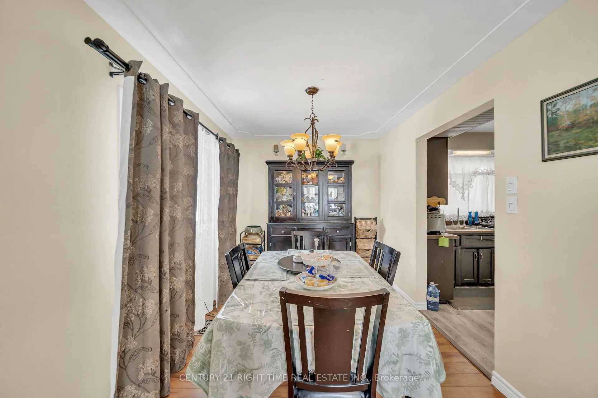 Photo 17 of 508 Greenfield Avenue, Kitchener — HOMEH