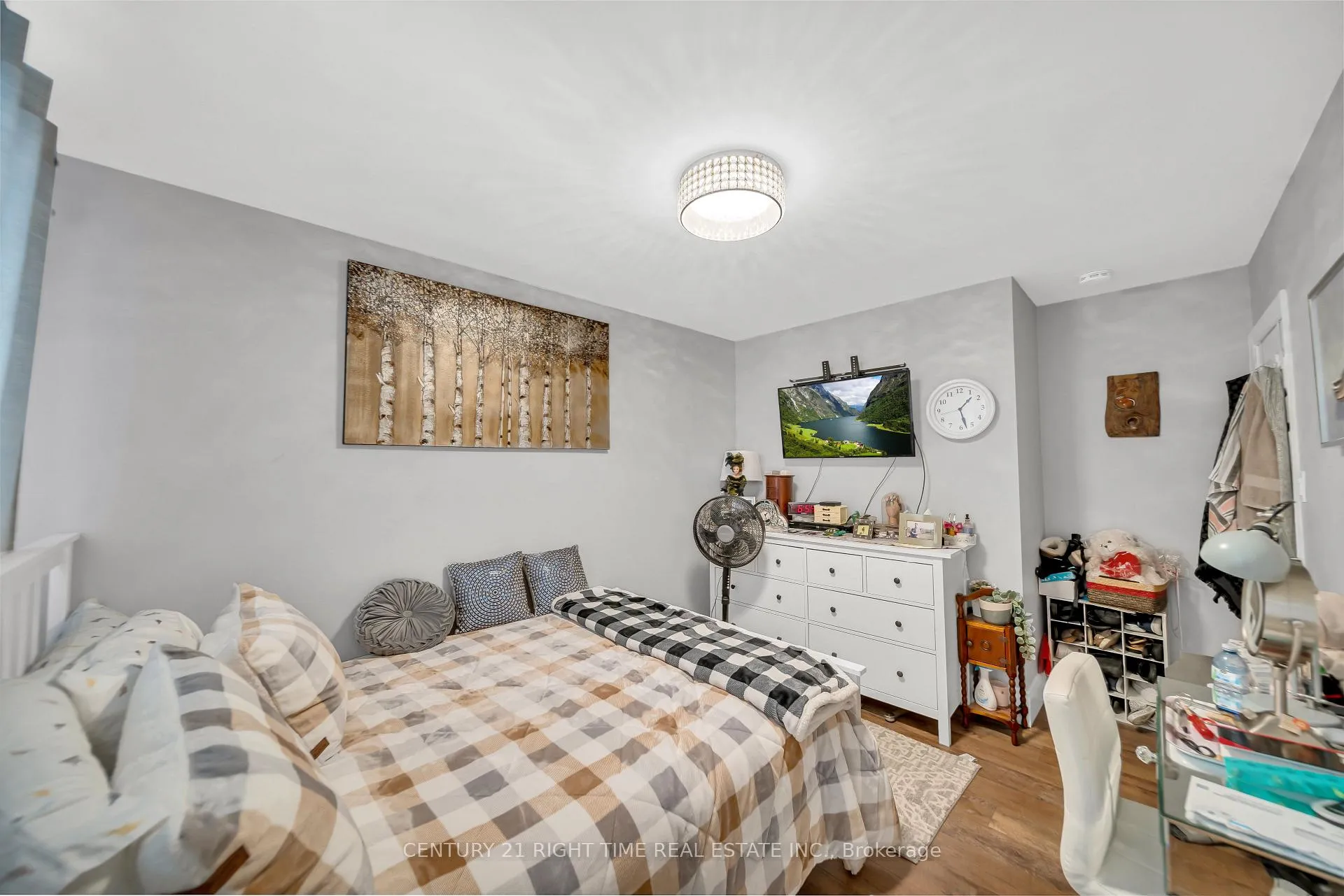 Photo 24 of 508 Greenfield Avenue, Kitchener — HOMEH