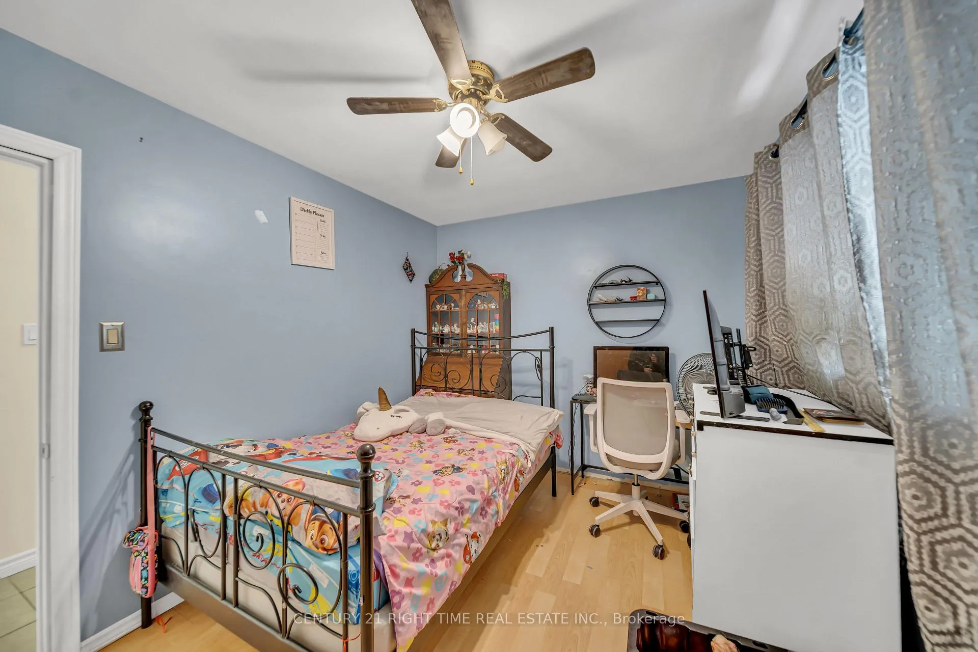 Photo 27 of 508 Greenfield Avenue, Kitchener — HOMEH