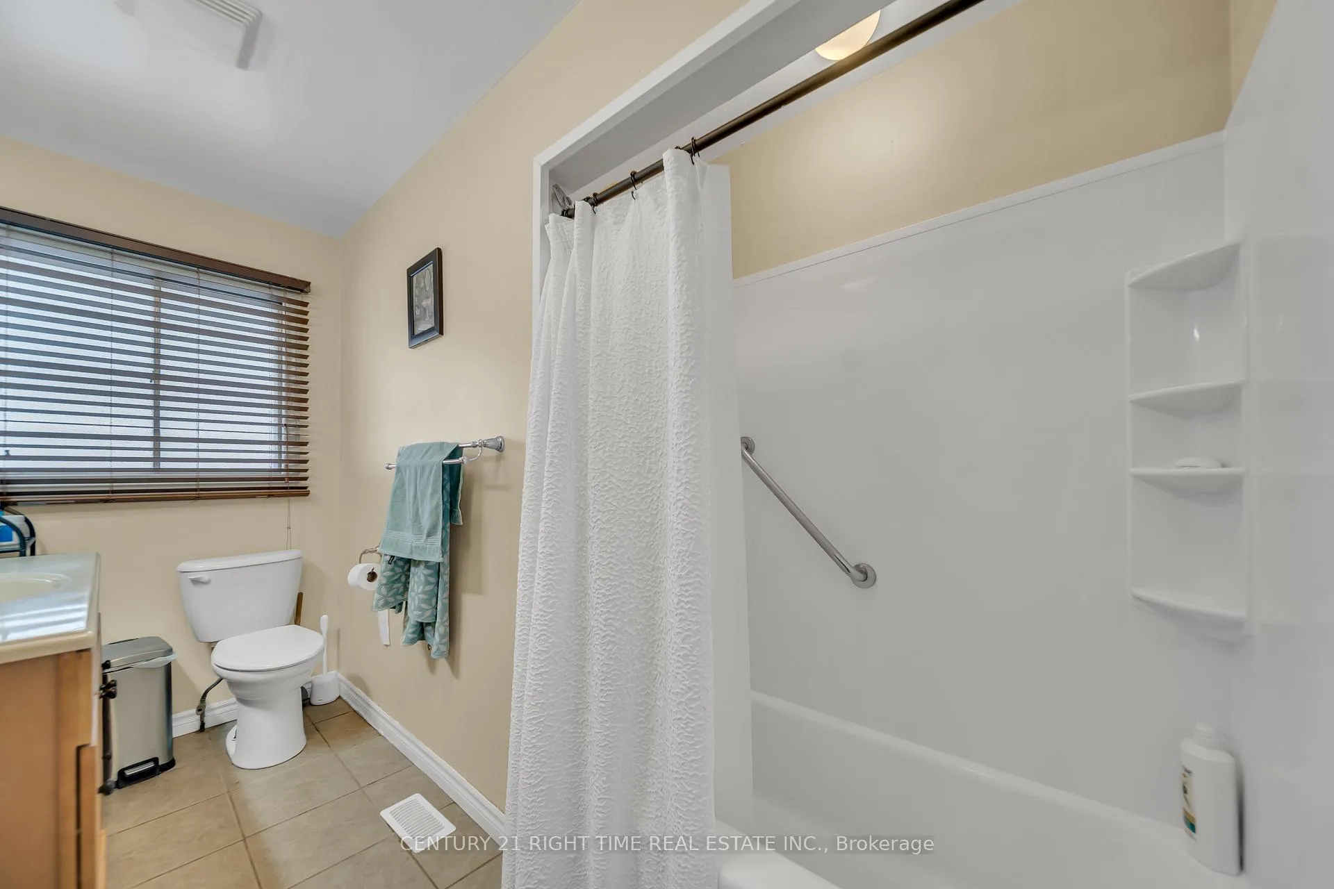 Photo 29 of 508 Greenfield Avenue, Kitchener — HOMEH
