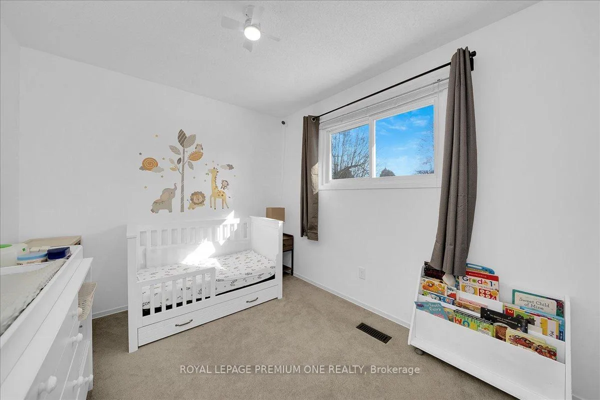 Photo 18 of 30 Mitchell Avenue, Brampton, Heart Lake West — HOMEH