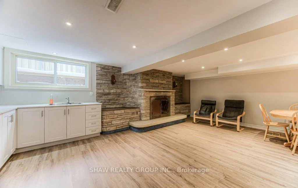 Photo 25 of 39 Turner Avenue, Kitchener — HOMEH