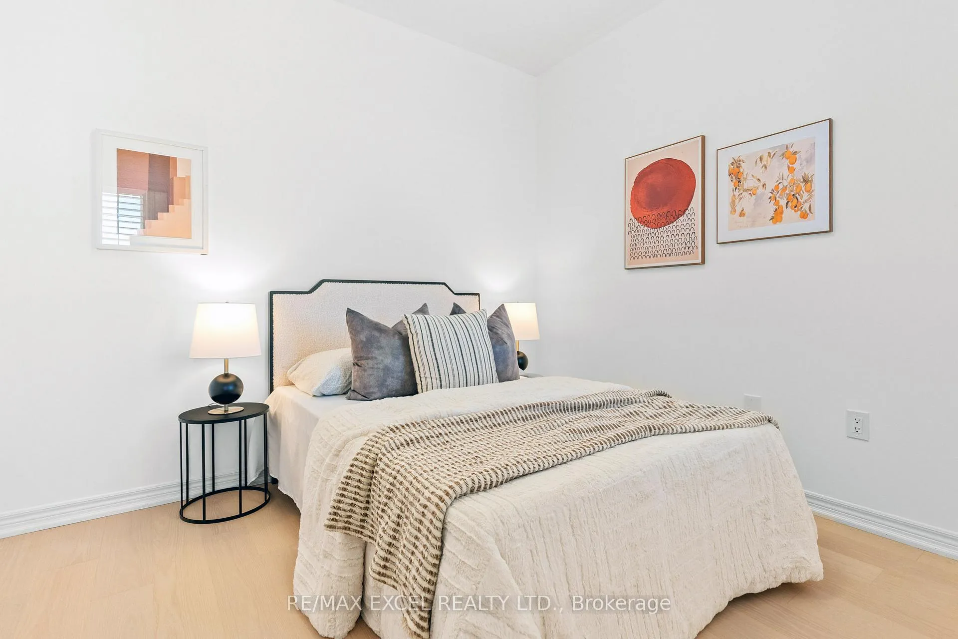 Photo 28 of 322 Barons Street, Vaughan, Kleinburg — HOMEH