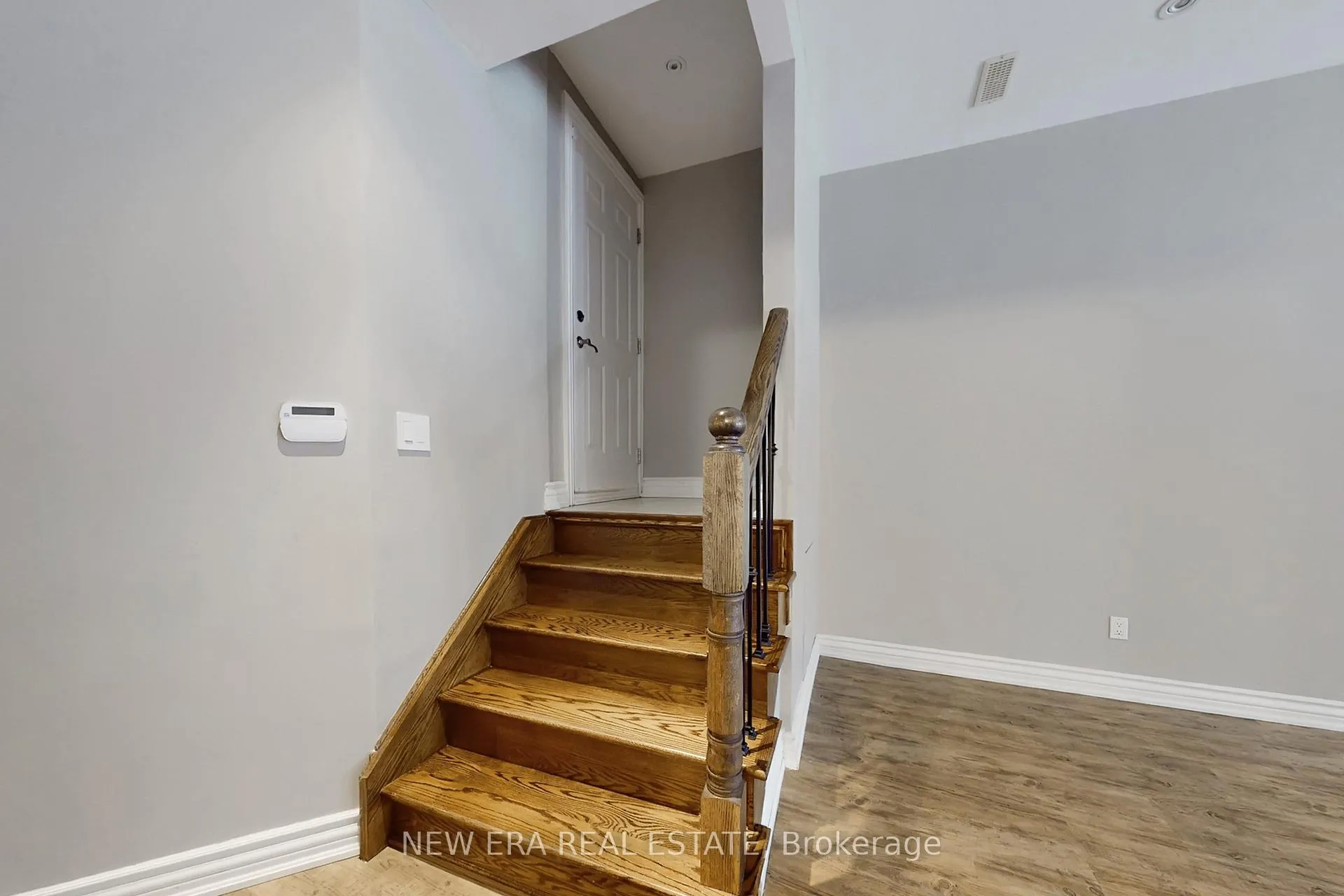 Photo 37 of 85 Snowdon Avenue, Toronto, Lawrence Park North — HOMEH