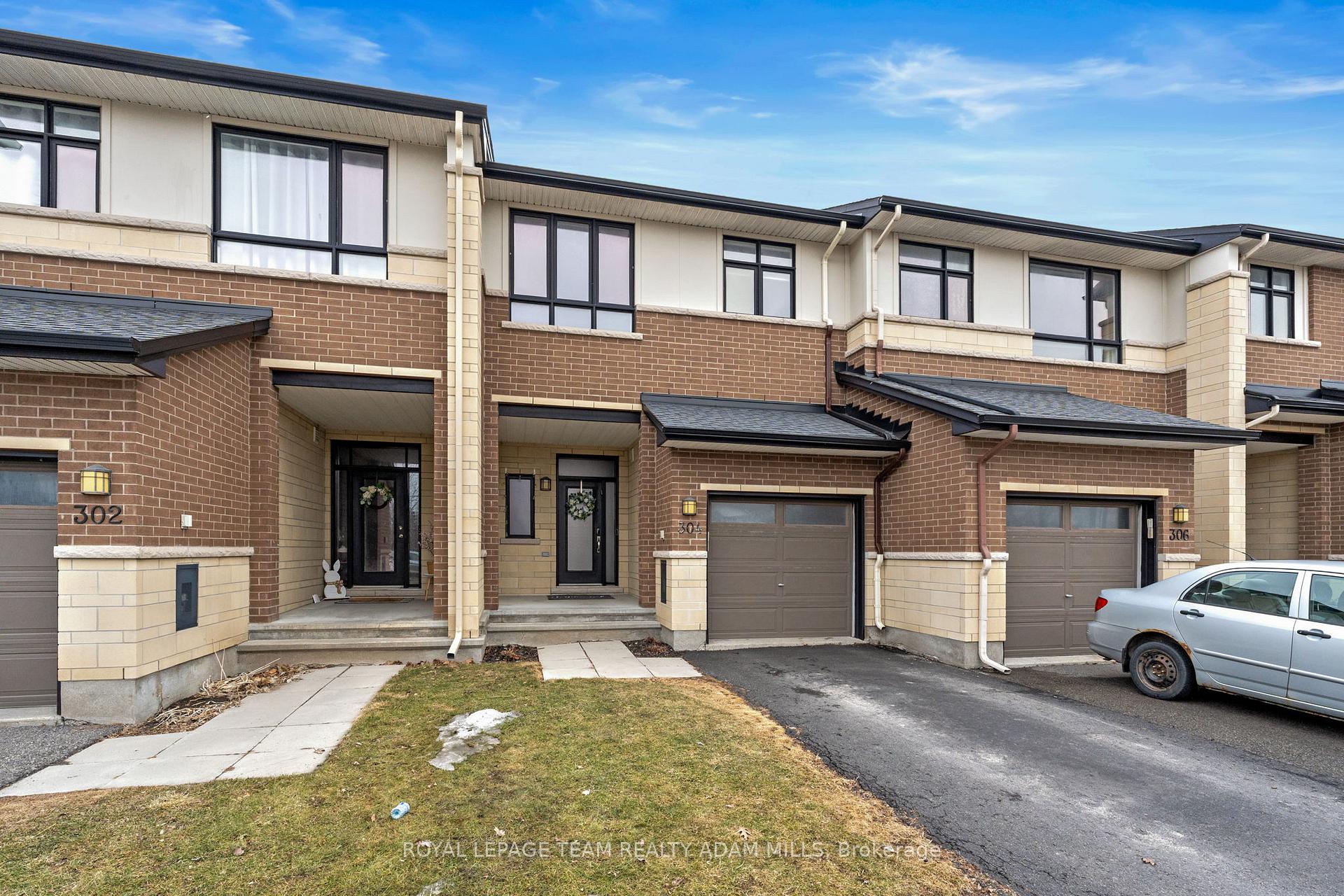 Photo 4 of 304 Cooks Mill Crescent, Ottawa, Riverside South — HOMEH