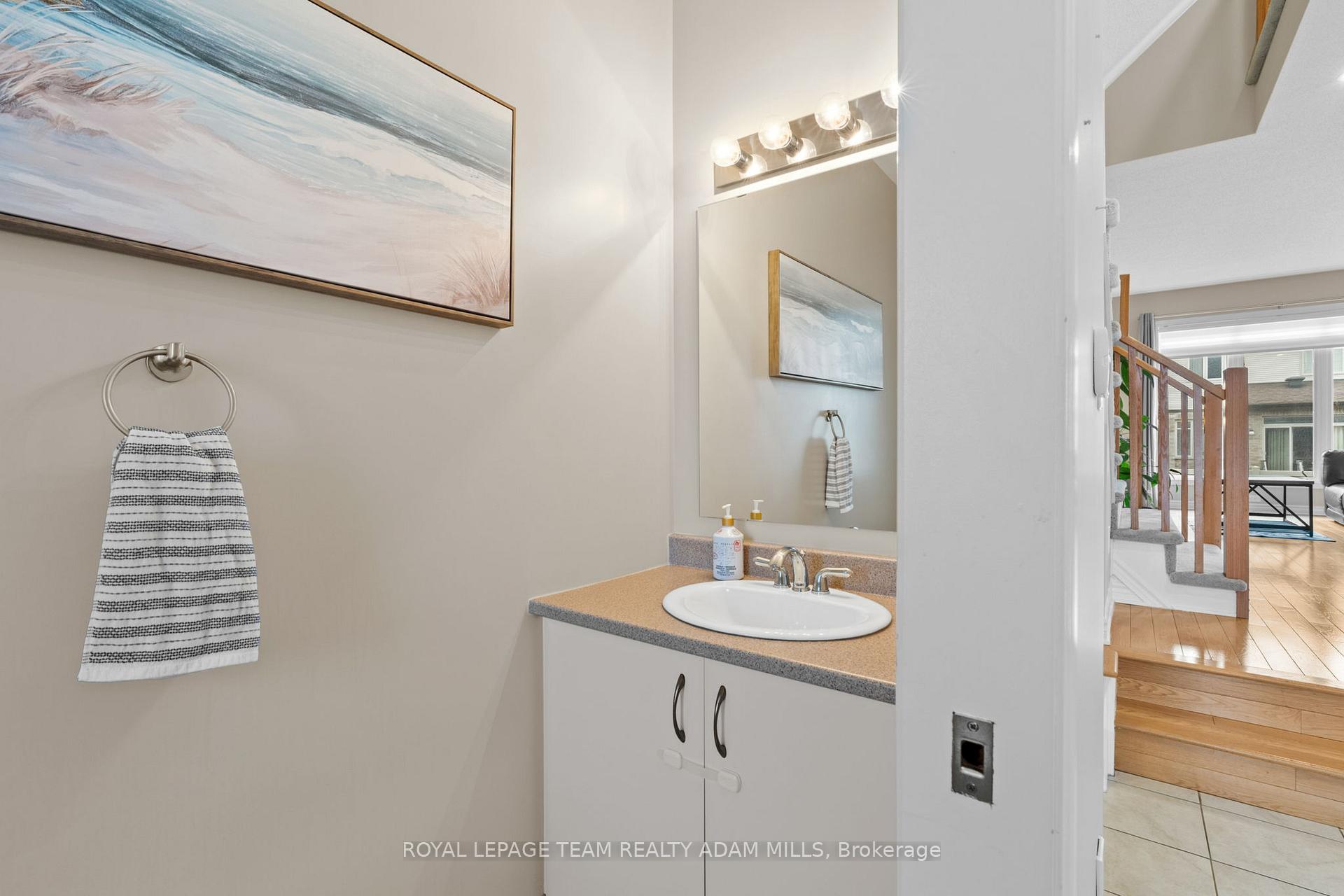 Photo 7 of 304 Cooks Mill Crescent, Ottawa, Riverside South — HOMEH
