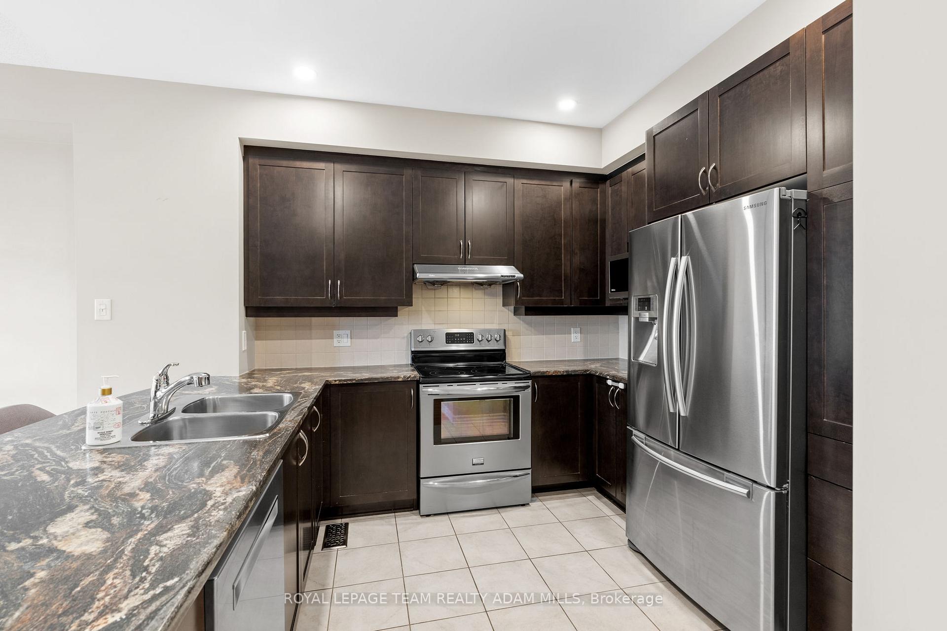 Photo 9 of 304 Cooks Mill Crescent, Ottawa, Riverside South — HOMEH