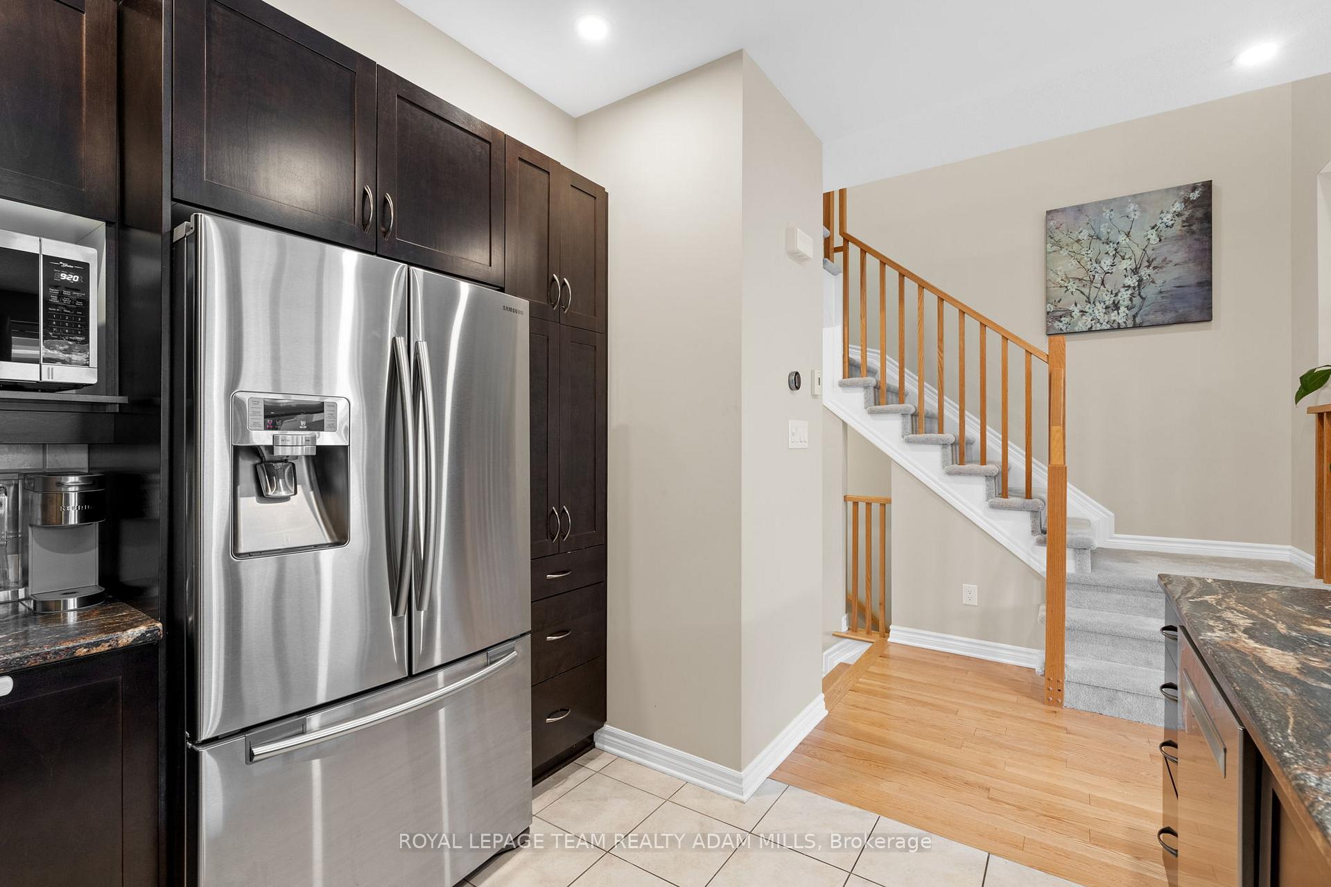 Photo 12 of 304 Cooks Mill Crescent, Ottawa, Riverside South — HOMEH