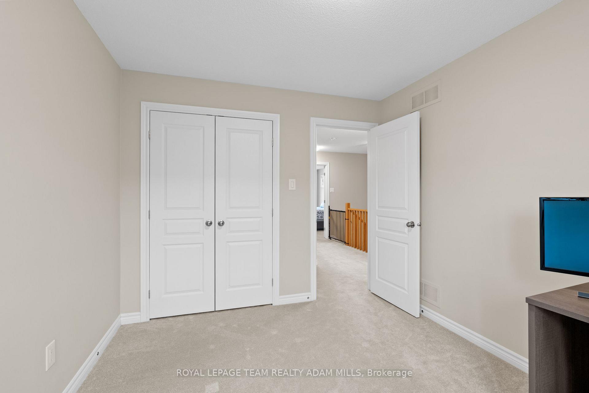 Photo 31 of 304 Cooks Mill Crescent, Ottawa, Riverside South — HOMEH