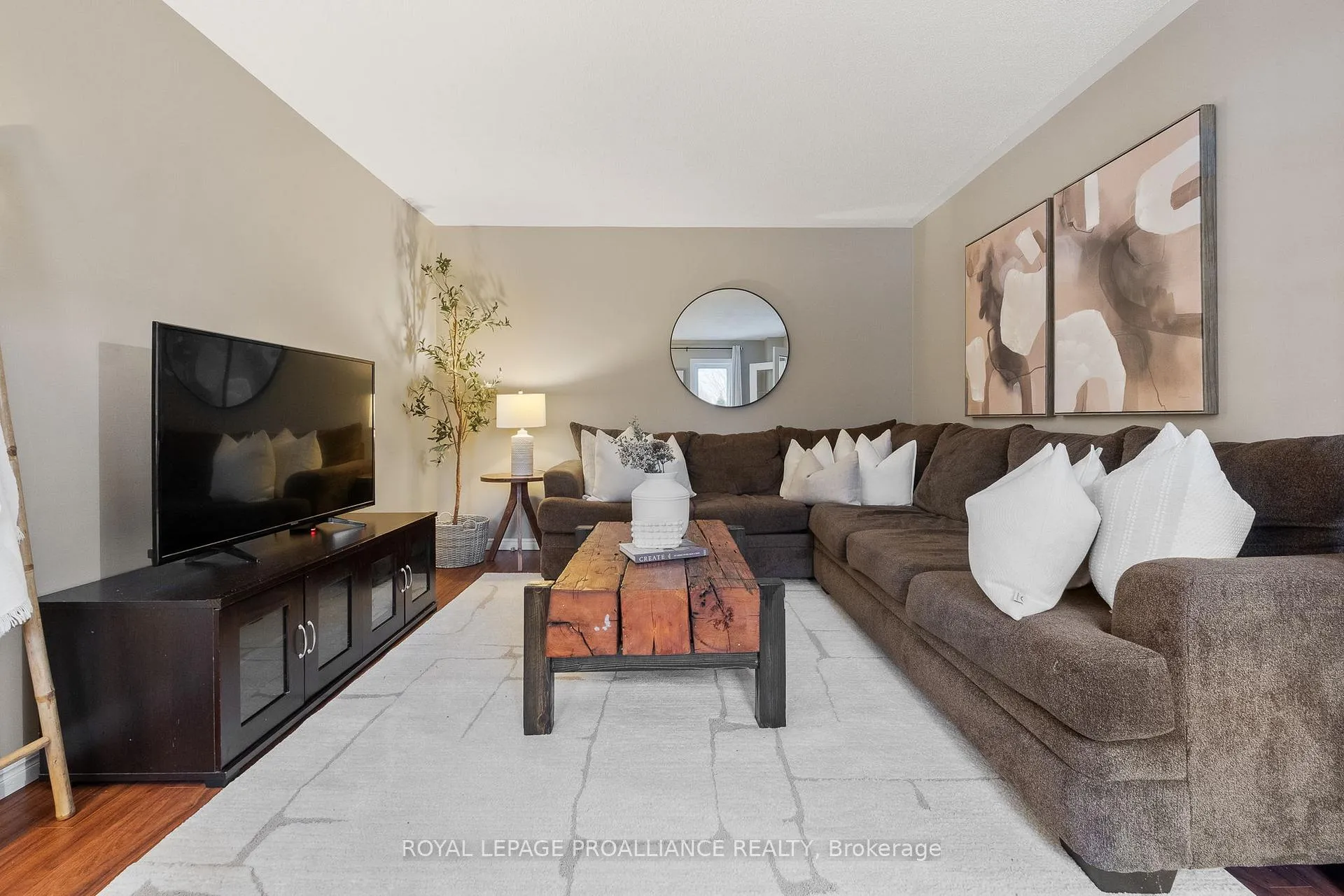 Photo 9 of 851 Chipping Park Boulevard, Cobourg — HOMEH
