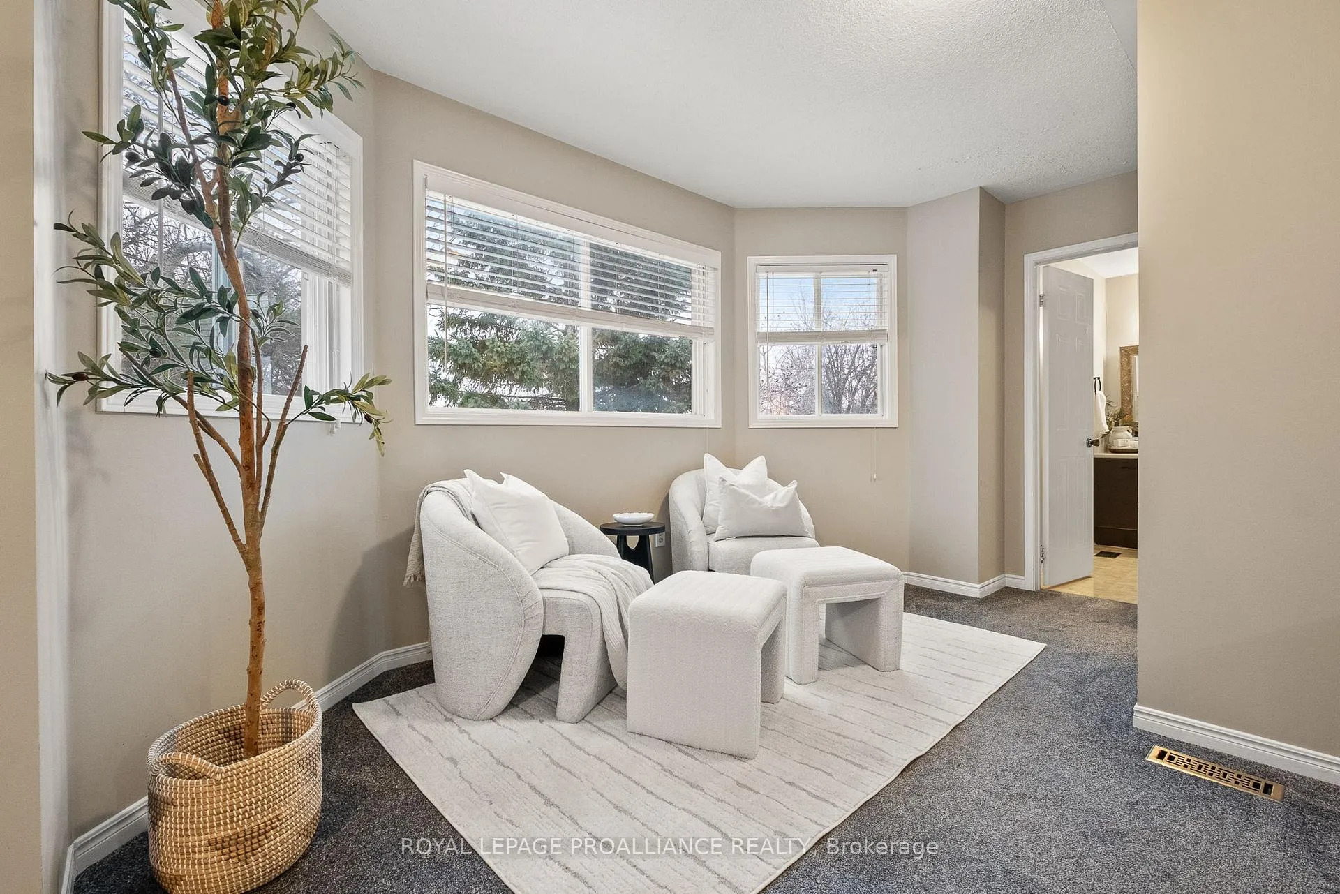 Photo 28 of 851 Chipping Park Boulevard, Cobourg — HOMEH