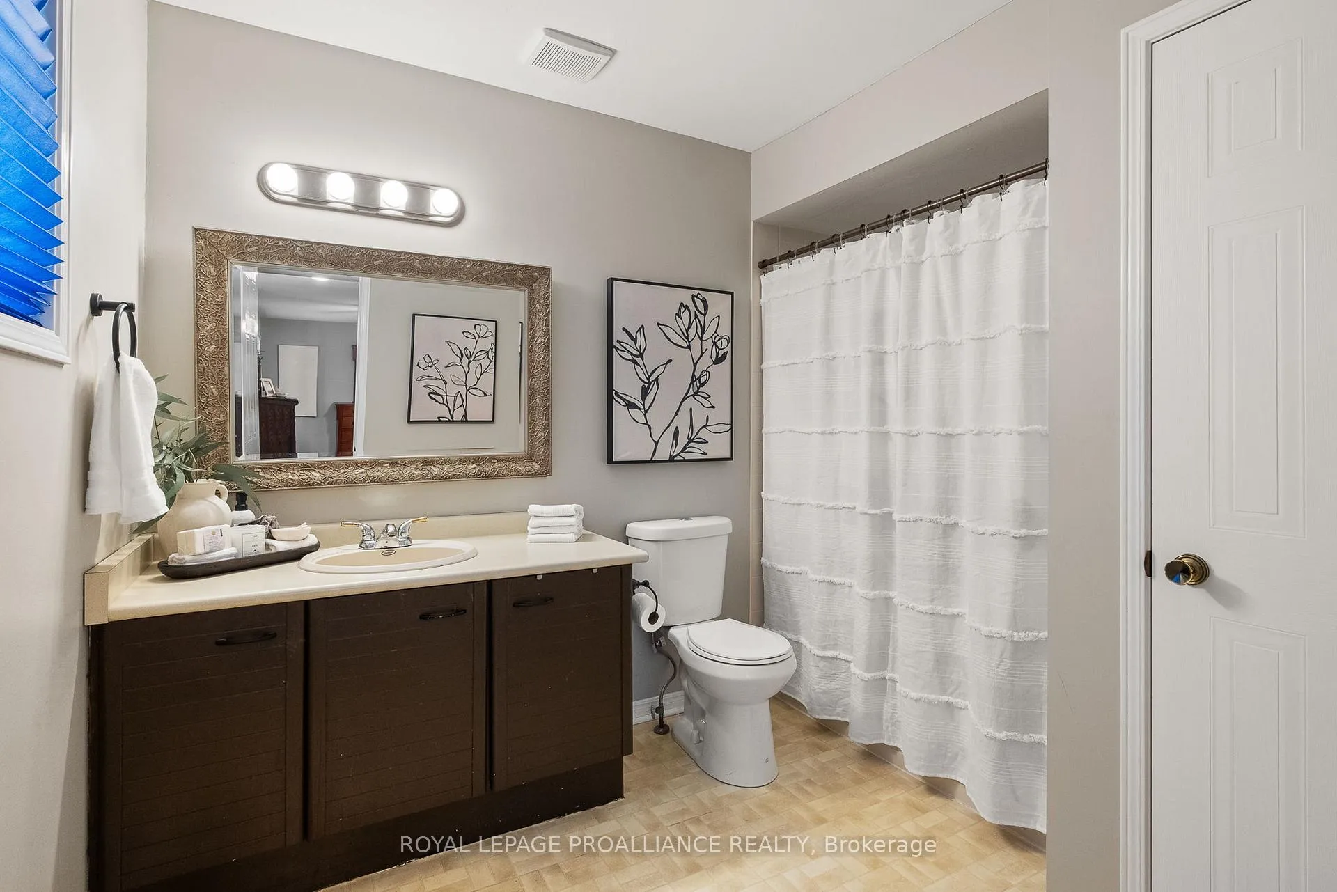 Photo 29 of 851 Chipping Park Boulevard, Cobourg — HOMEH