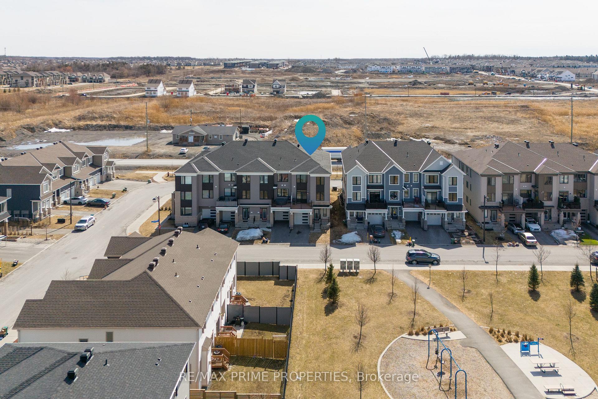 Photo 2 of 606 Bellatrix Walk, Ottawa, Barrhaven - Half Moon Bay — HOMEH