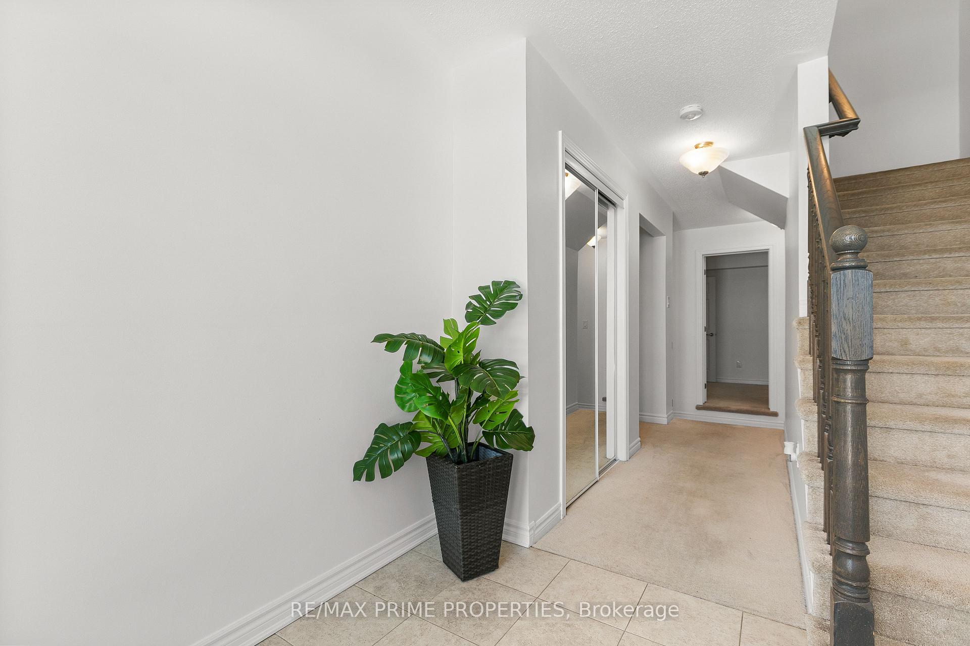 Photo 3 of 606 Bellatrix Walk, Ottawa, Barrhaven - Half Moon Bay — HOMEH
