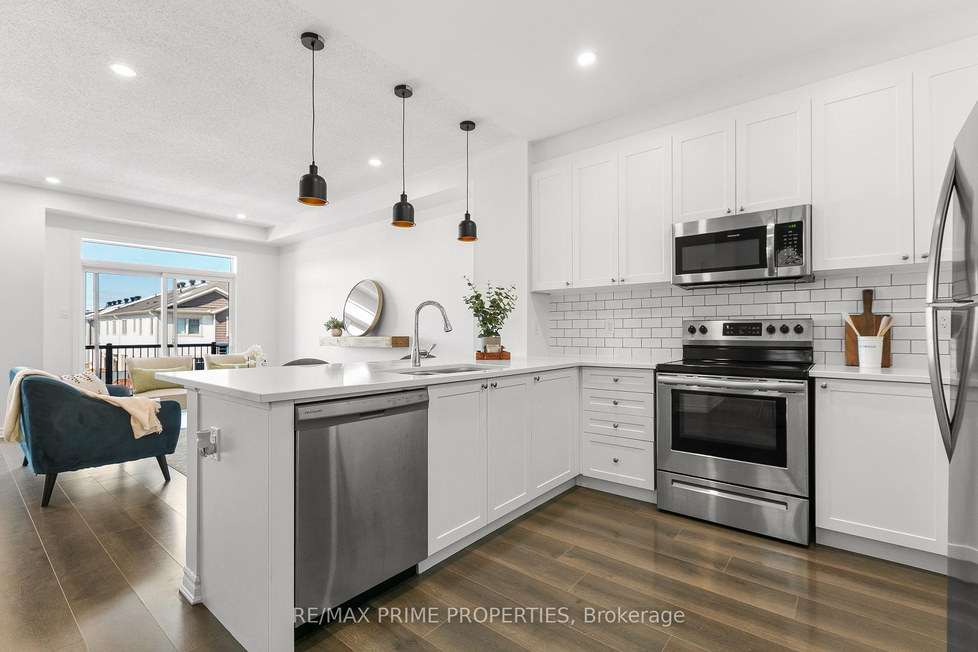 Photo 11 of 606 Bellatrix Walk, Ottawa, Barrhaven - Half Moon Bay — HOMEH