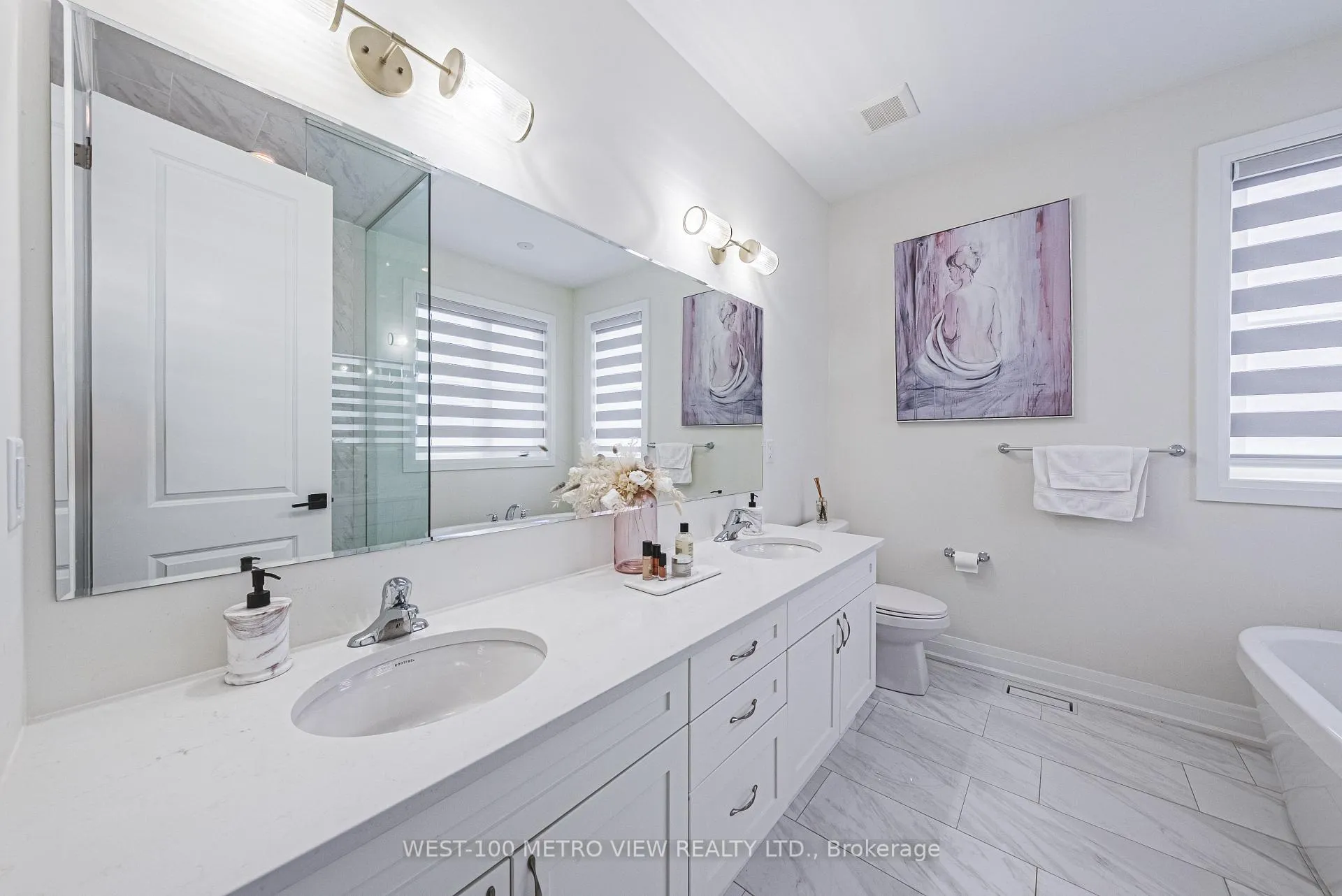 Photo 14 of 68 Lacrosse Trail, Vaughan, Kleinburg — HOMEH