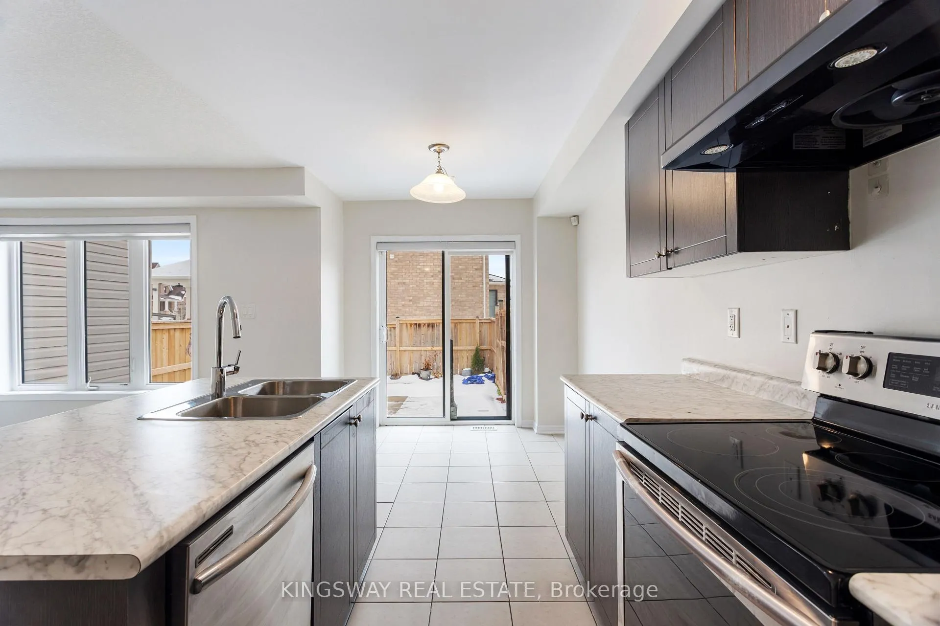Photo 6 of 125 Thompson Road, Haldimand — HOMEH