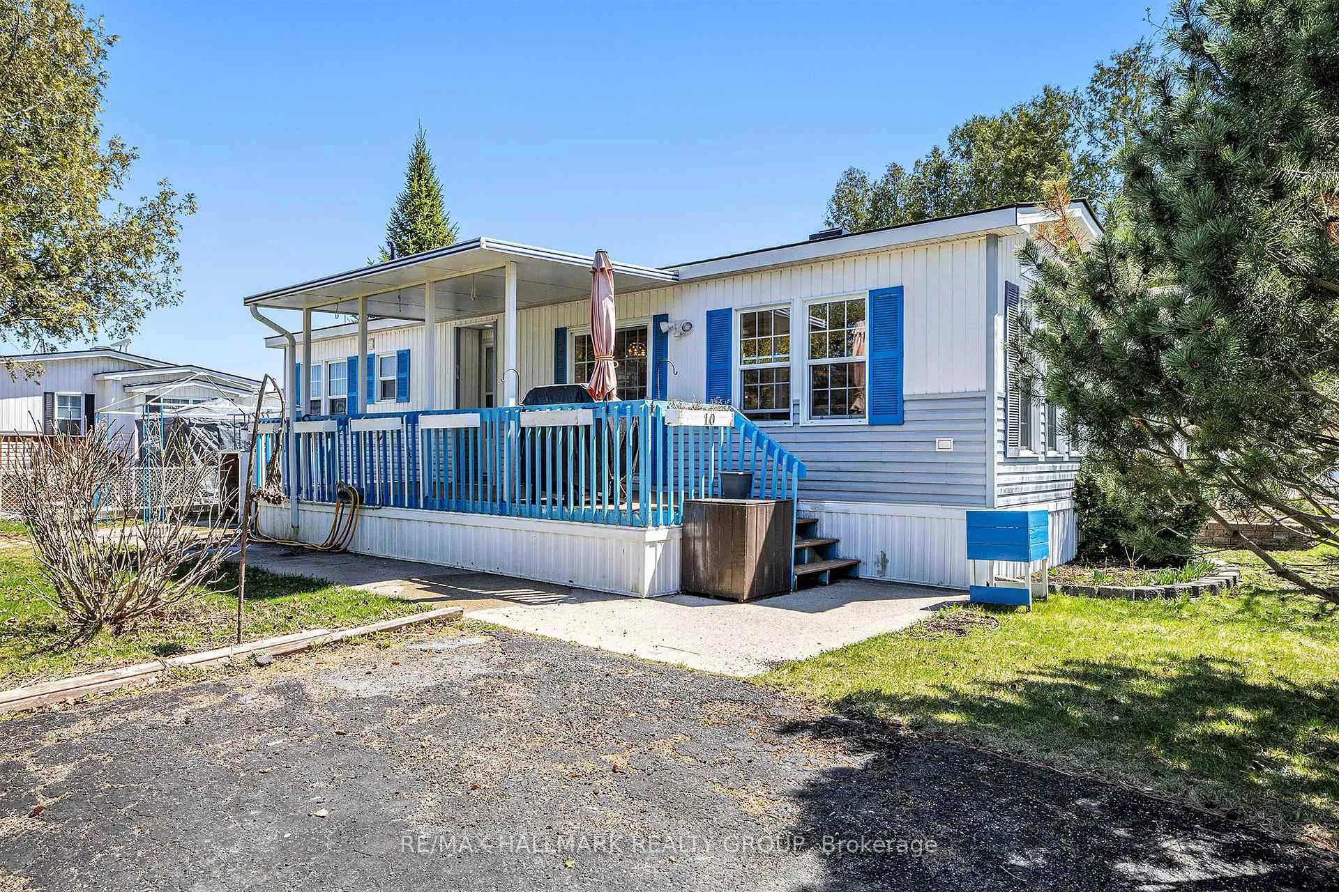 Photo 2 of 10 Yvette Private, Ottawa, Remainder of Stittsville & Area — HOMEH