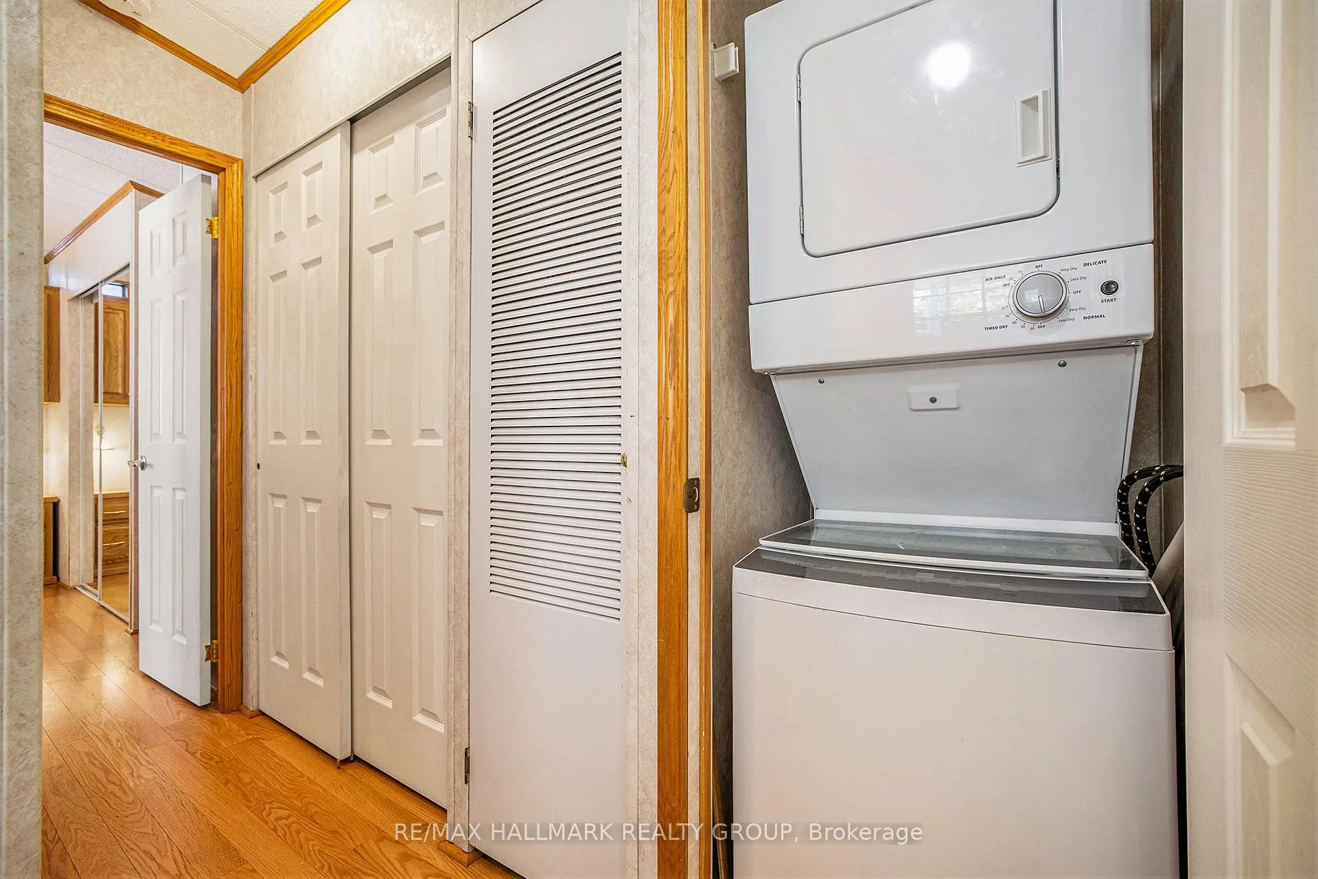 Photo 11 of 10 Yvette Private, Ottawa, Remainder of Stittsville & Area — HOMEH