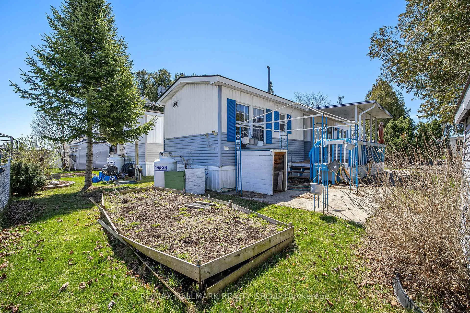 Photo 17 of 10 Yvette Private, Ottawa, Remainder of Stittsville & Area — HOMEH