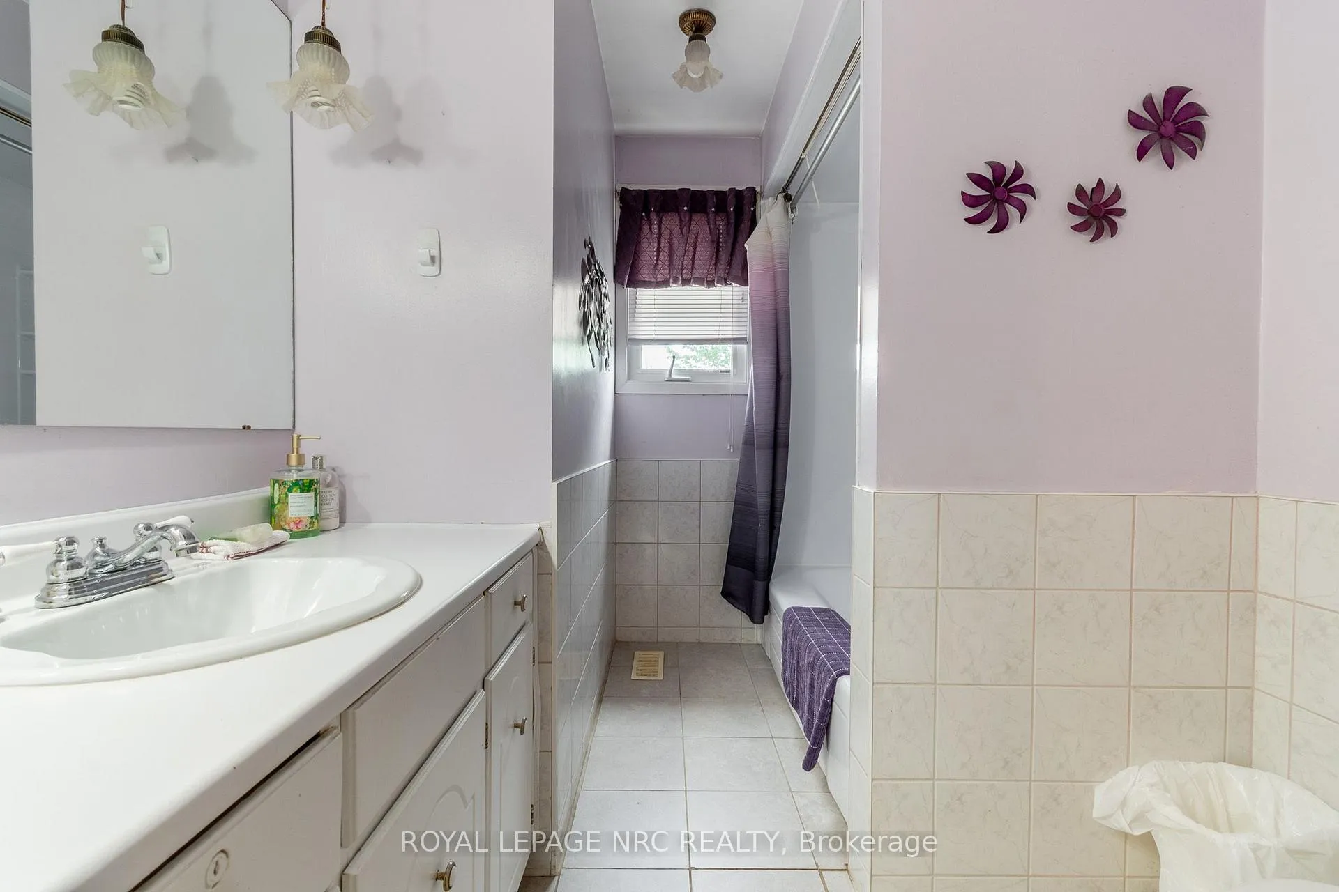 Photo 13 of 7404 Sandy Court, Niagara Falls, Oldfield — HOMEH