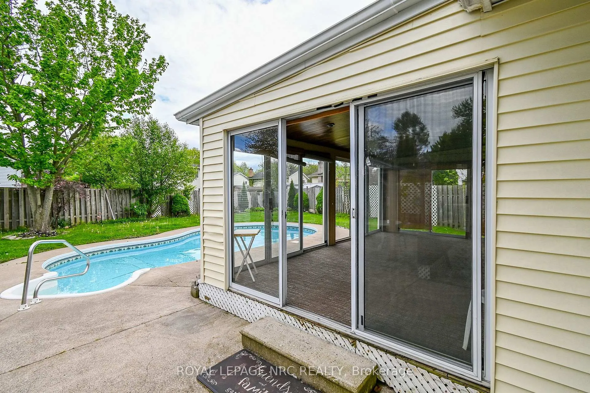 Photo 25 of 7404 Sandy Court, Niagara Falls, Oldfield — HOMEH