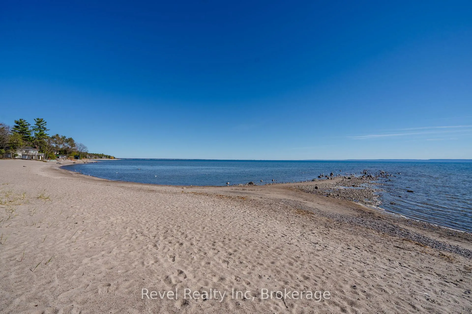 Photo 4 of 1336 Tiny Beaches Road N, Tiny, Rural Tiny — HOMEH