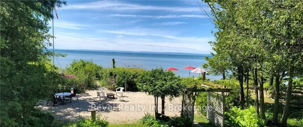 Photo 11 of 1336 Tiny Beaches Road N, Tiny, Rural Tiny — HOMEH