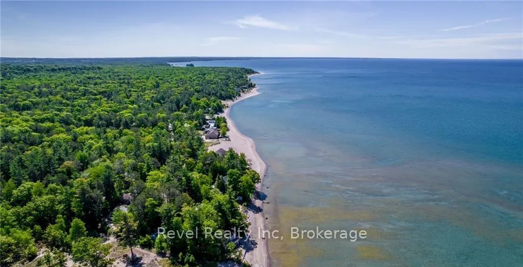 Photo 32 of 1336 Tiny Beaches Road N, Tiny, Rural Tiny — HOMEH