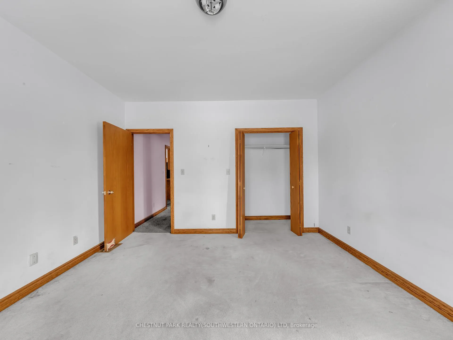 Photo 20 of 2311 University Avenue W, Windsor — HOMEH