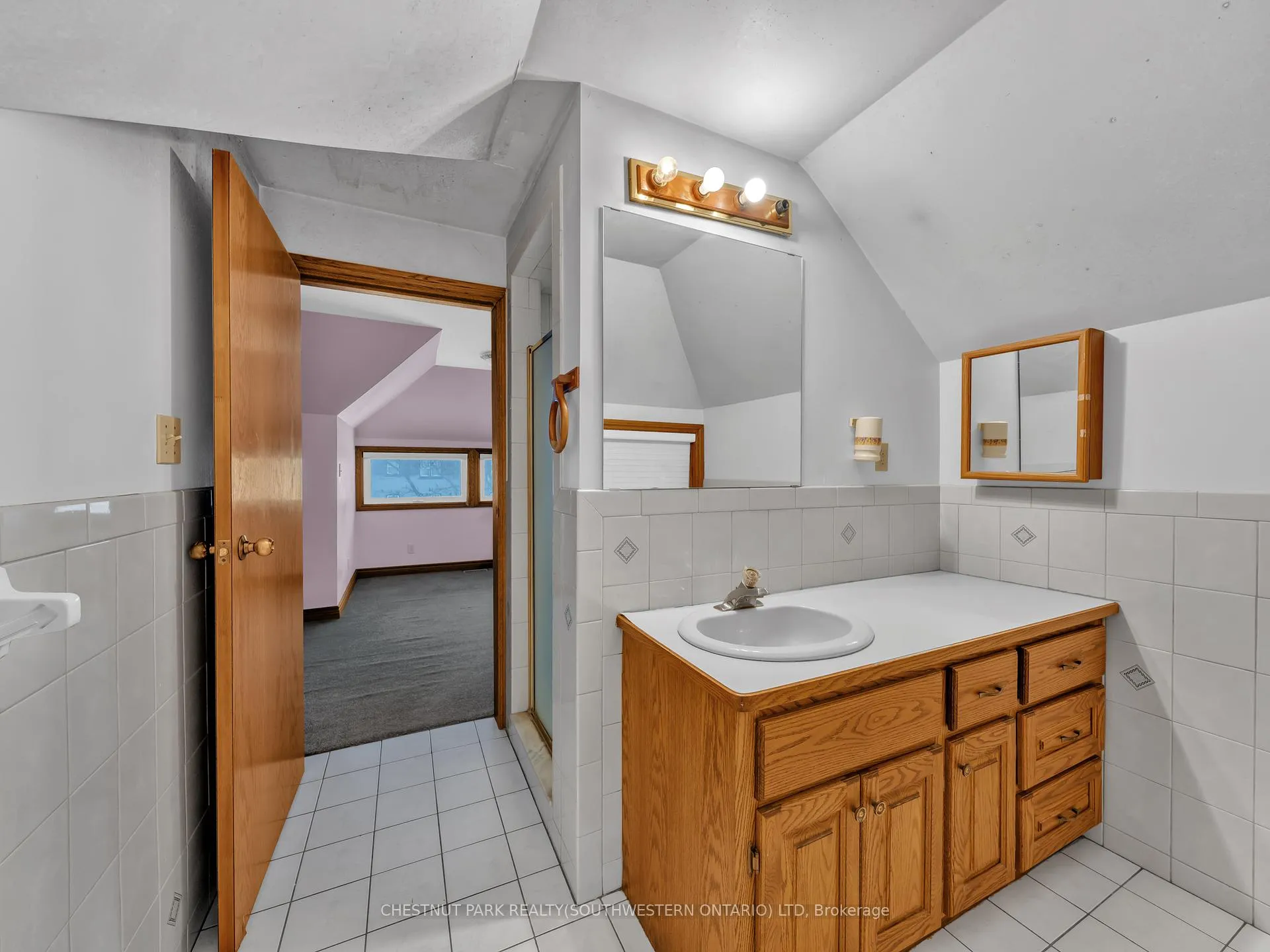 Photo 32 of 2311 University Avenue W, Windsor — HOMEH