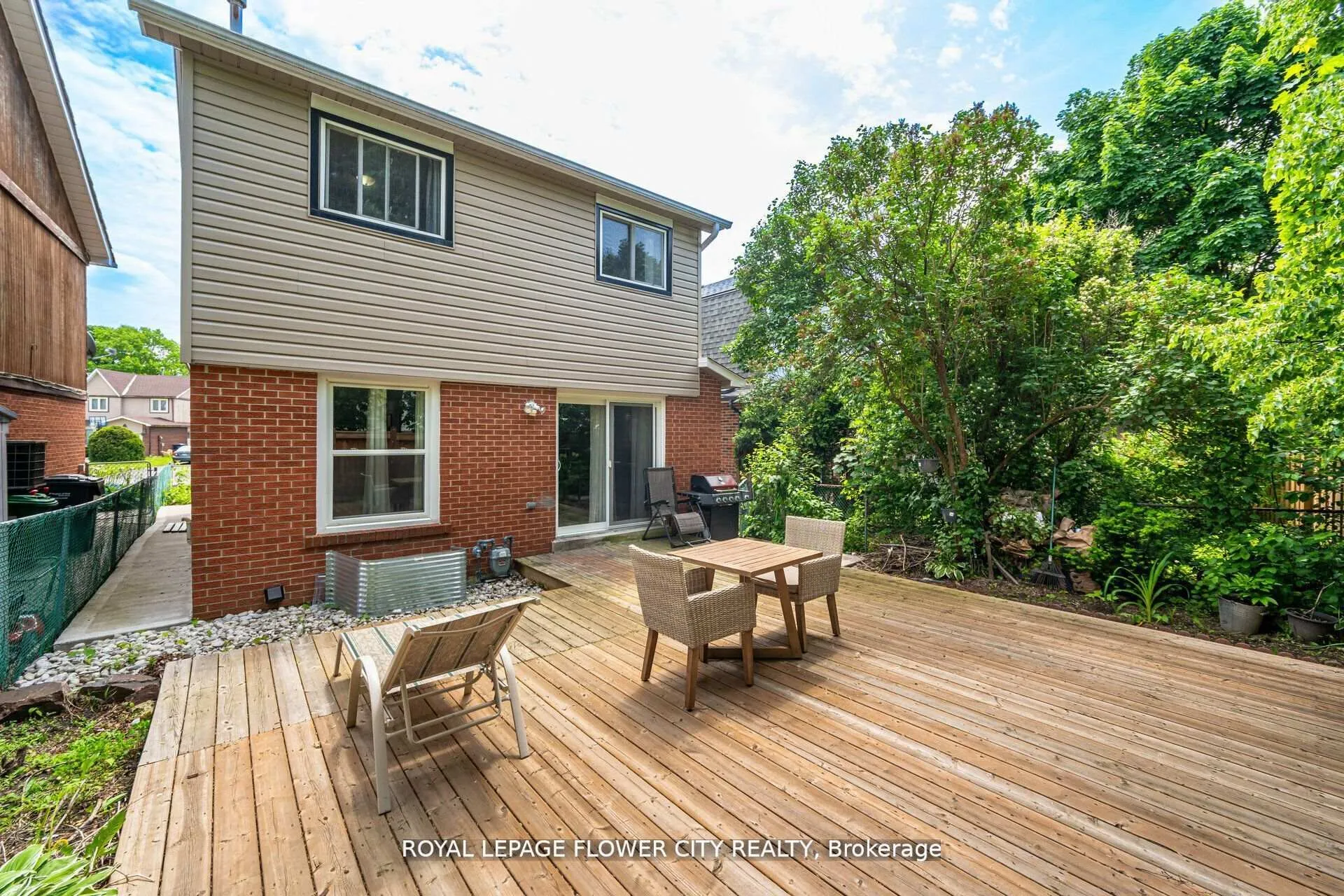 Photo 31 of 128 Fanshawe Drive, Brampton, Heart Lake West — HOMEH