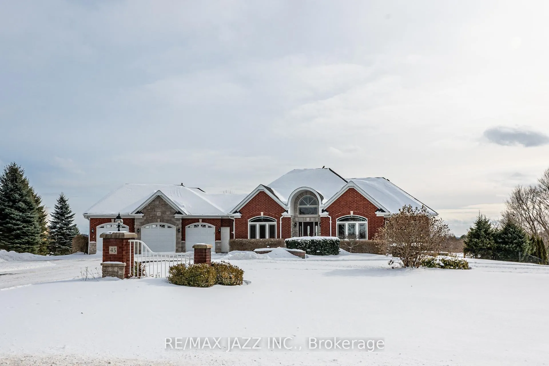 Photo 4 of 45 Coates Road W, Oshawa, Rural Oshawa — HOMEH