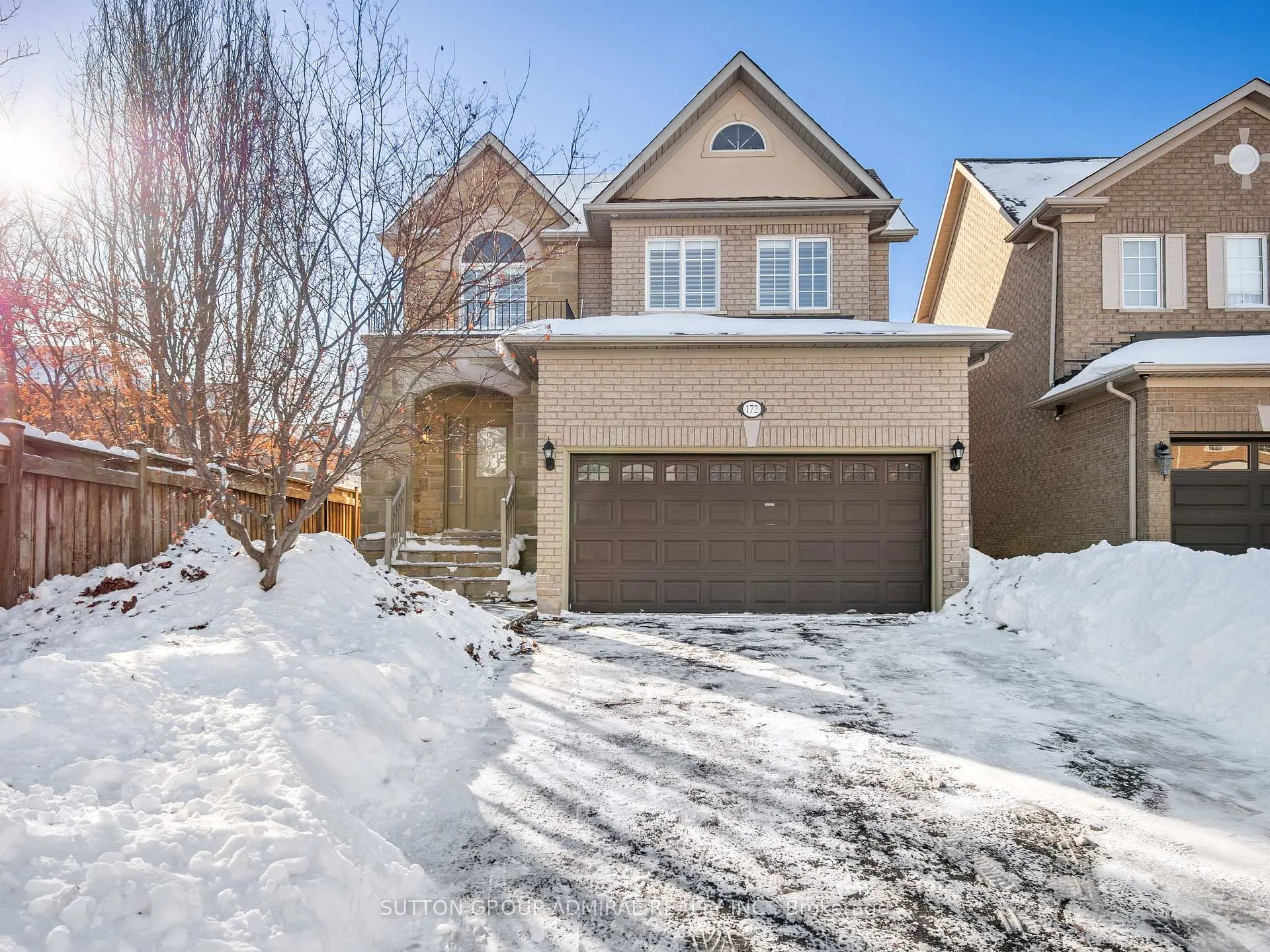 Photo 2 of 172 Kingsview Drive, Vaughan, Vellore Village — HOMEH