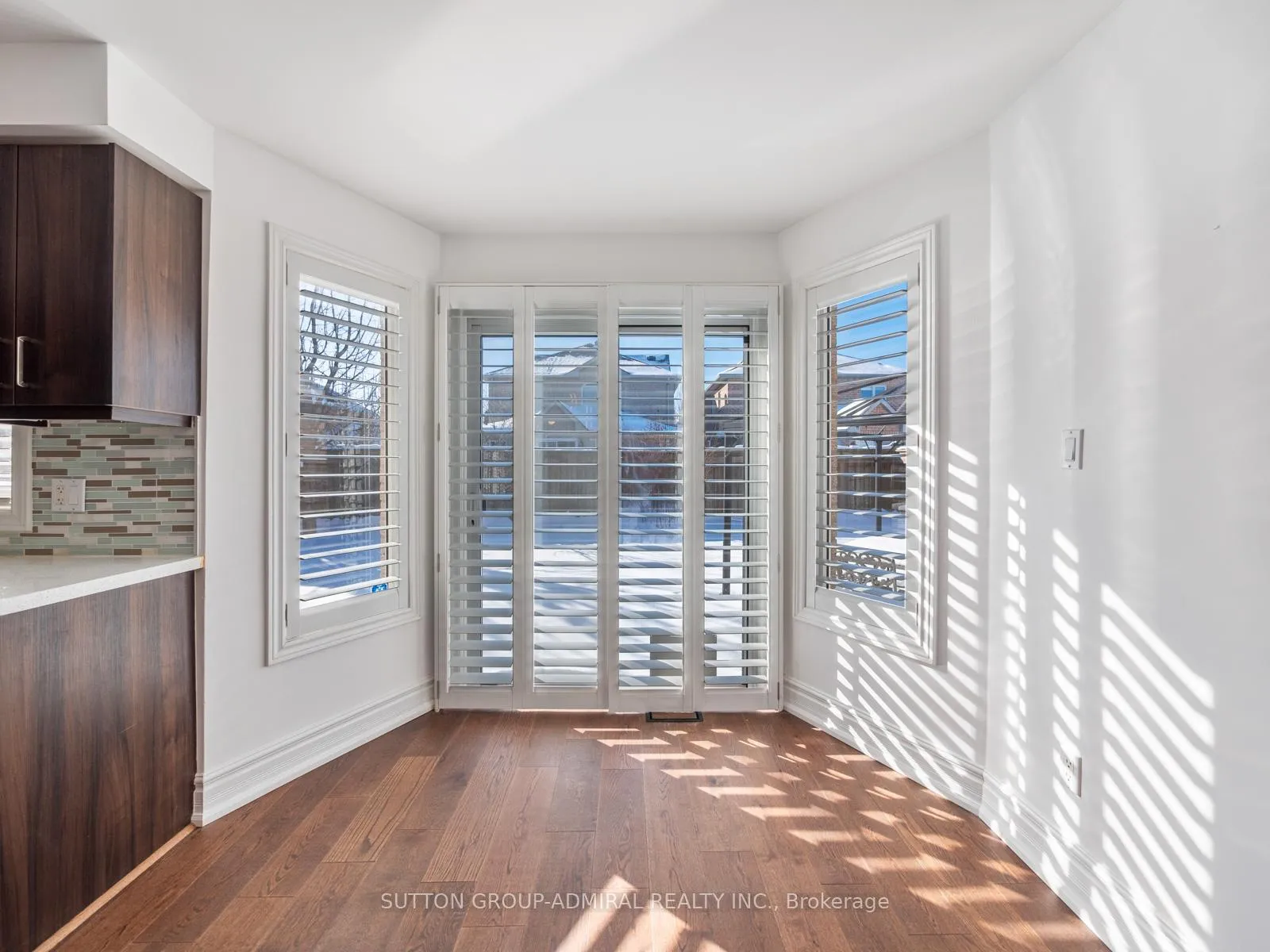 Photo 9 of 172 Kingsview Drive, Vaughan, Vellore Village — HOMEH