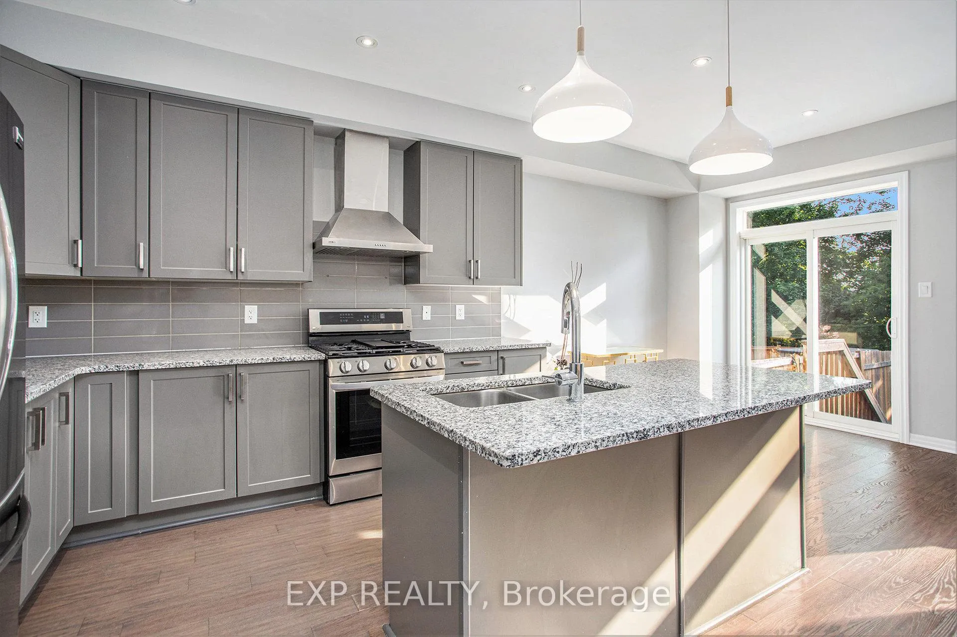 Photo 7 of 207 Vision Street, Ottawa, Riverside South/Gloucester Glen — HOMEH