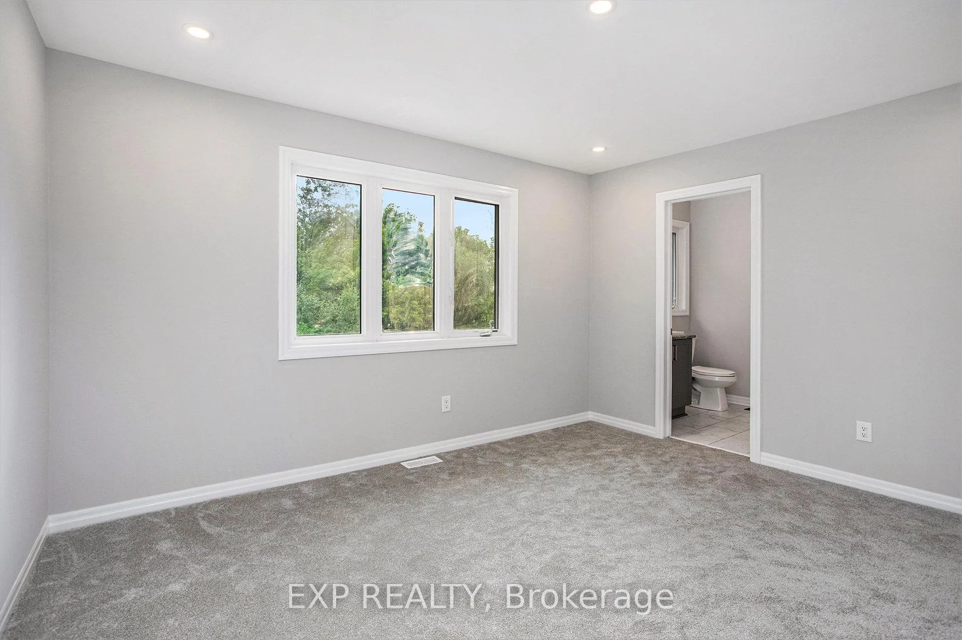 Photo 13 of 207 Vision Street, Ottawa, Riverside South/Gloucester Glen — HOMEH