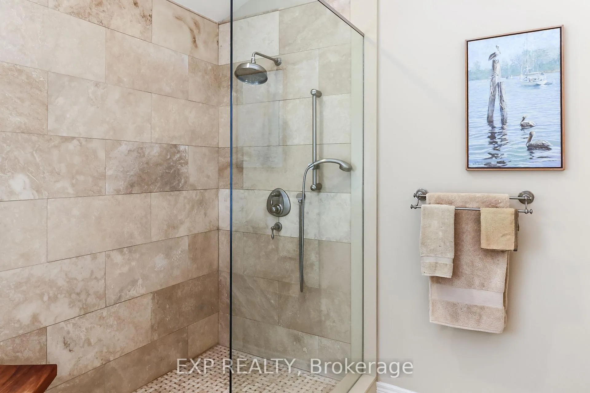 Photo 20 of 56 Trott Boulevard, Collingwood — HOMEH